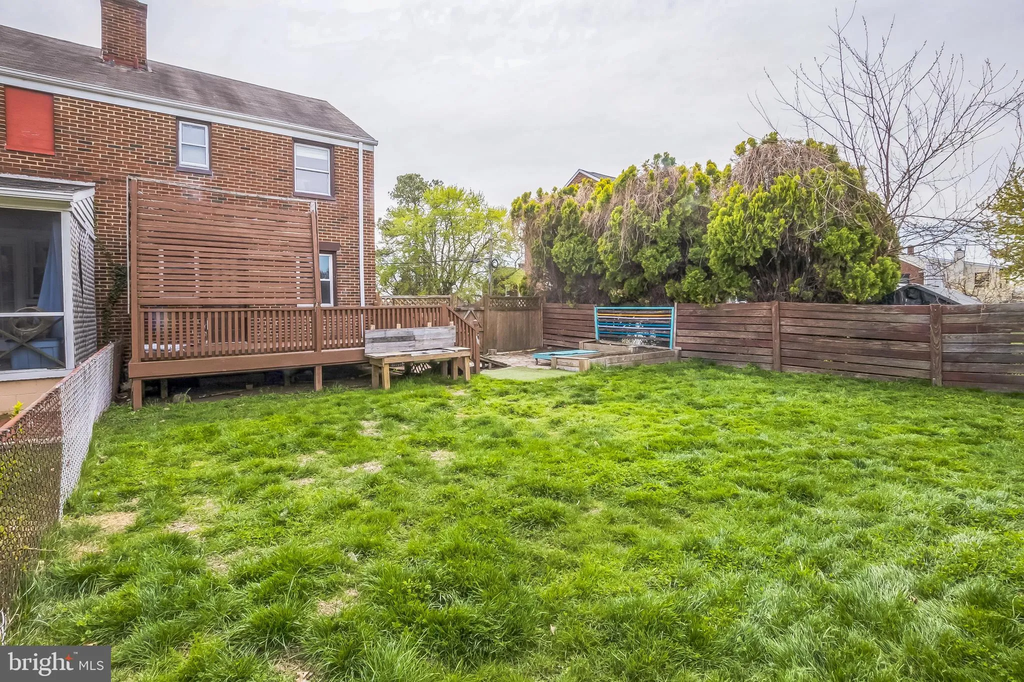 Wilmington, Delaware 19804, United States, 2 Bedrooms Bedrooms, ,1 BathroomBathrooms,Residential,Contingent,108000