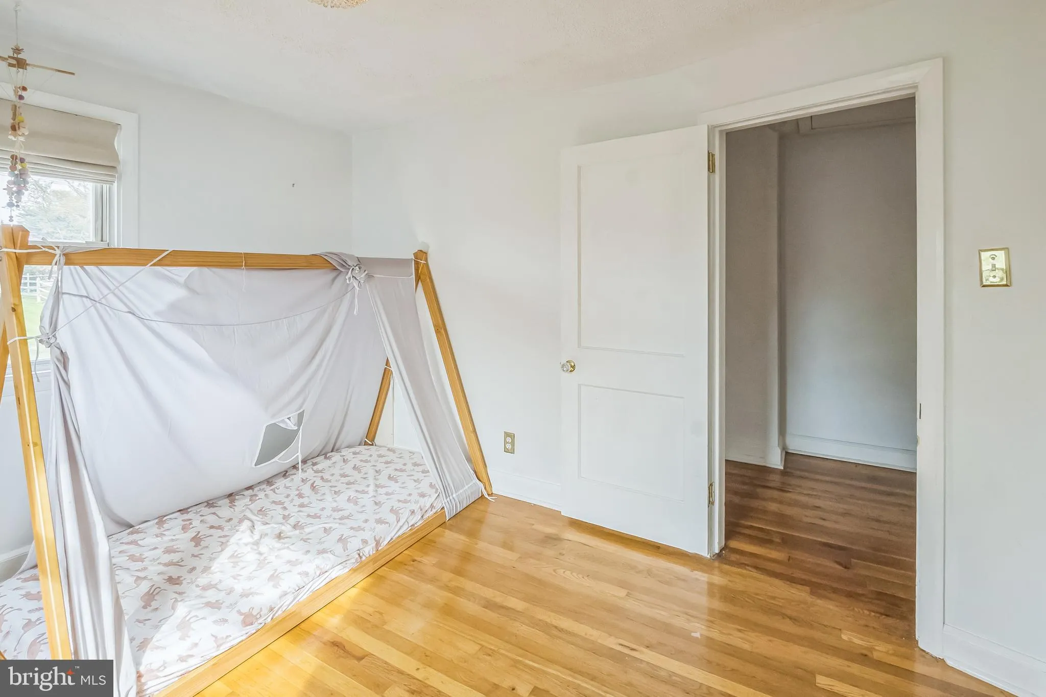 Wilmington, Delaware 19804, United States, 2 Bedrooms Bedrooms, ,1 BathroomBathrooms,Residential,Contingent,108000