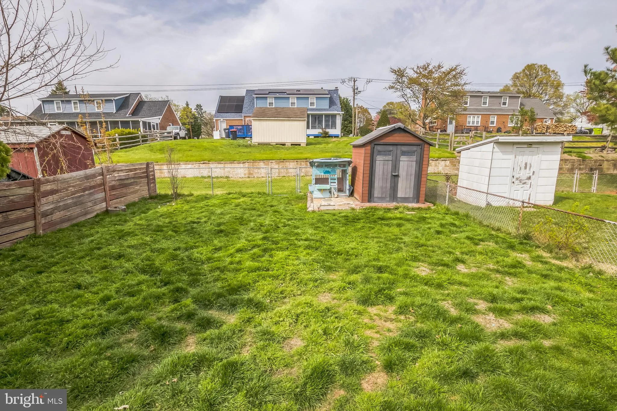 Wilmington, Delaware 19804, United States, 2 Bedrooms Bedrooms, ,1 BathroomBathrooms,Residential,Contingent,108000