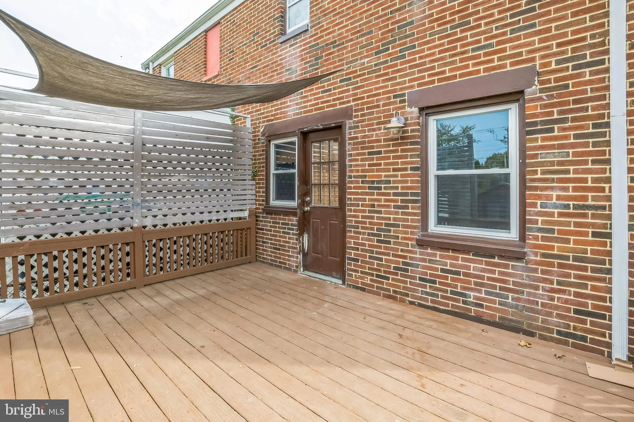 Wilmington, Delaware 19804, United States, 2 Bedrooms Bedrooms, ,1 BathroomBathrooms,Residential,Contingent,108000