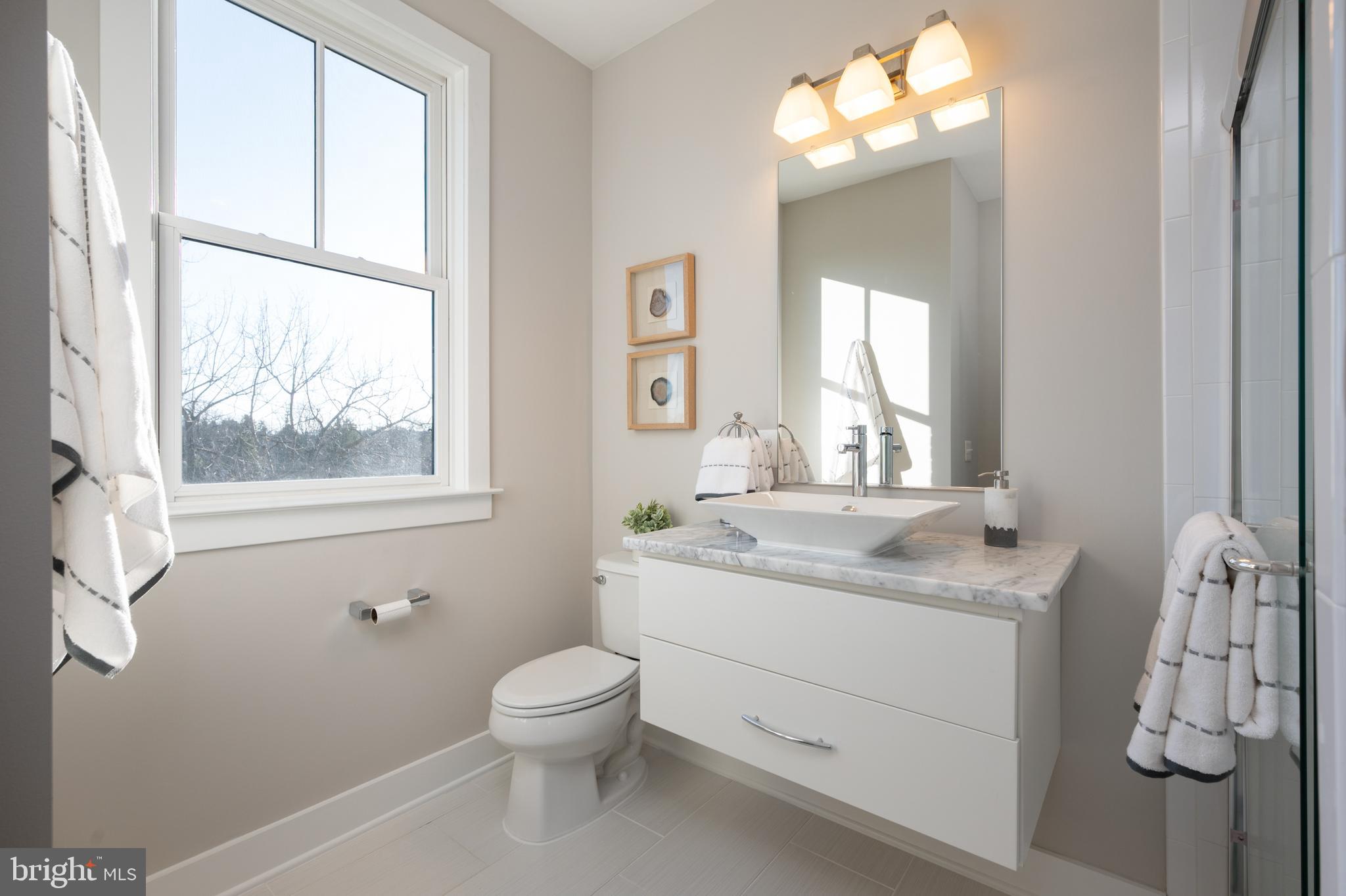 MAJESTY WEST - Residential