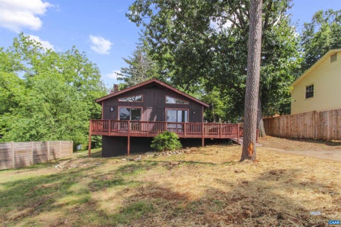Homes For Sale - 416 Woodland Cir Cir<br/> Waynesboro City County, WAYNESBORO, VA 22980