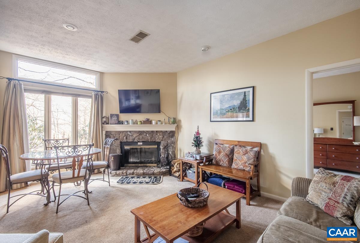 WINTERGREEN RESORT - Residential