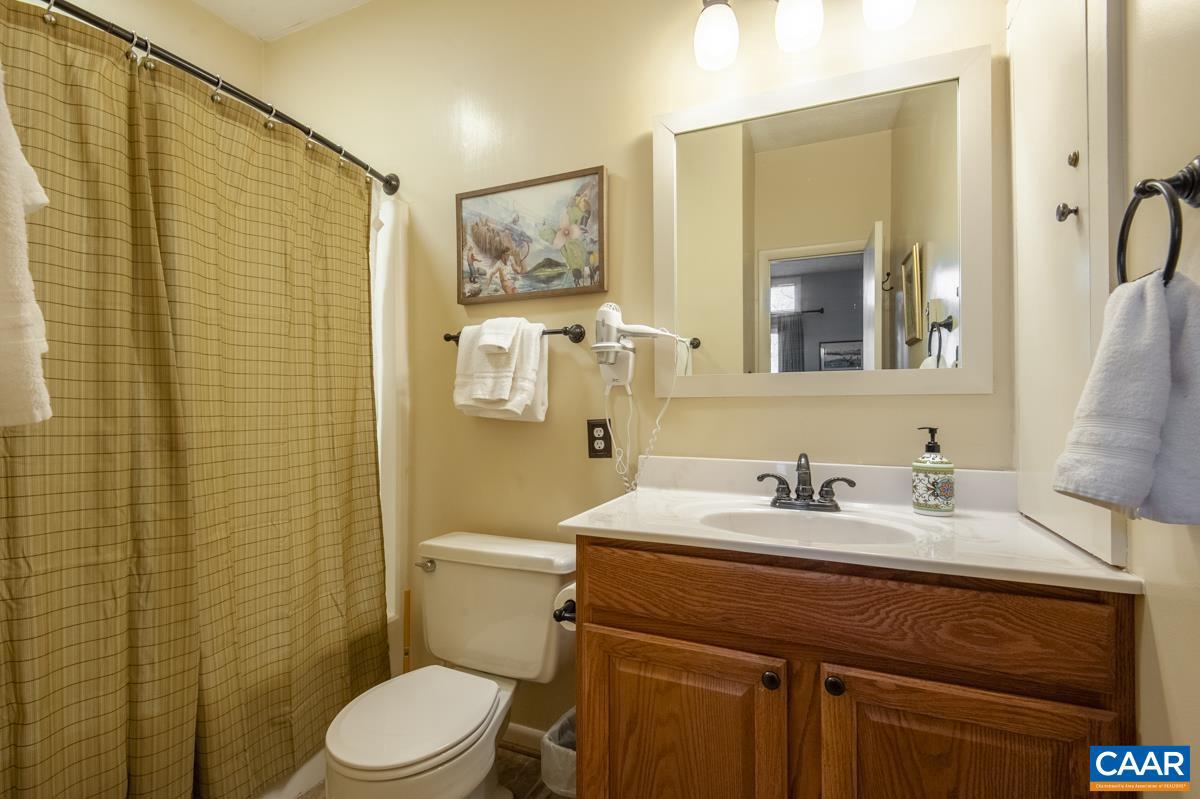 WINTERGREEN RESORT - Residential