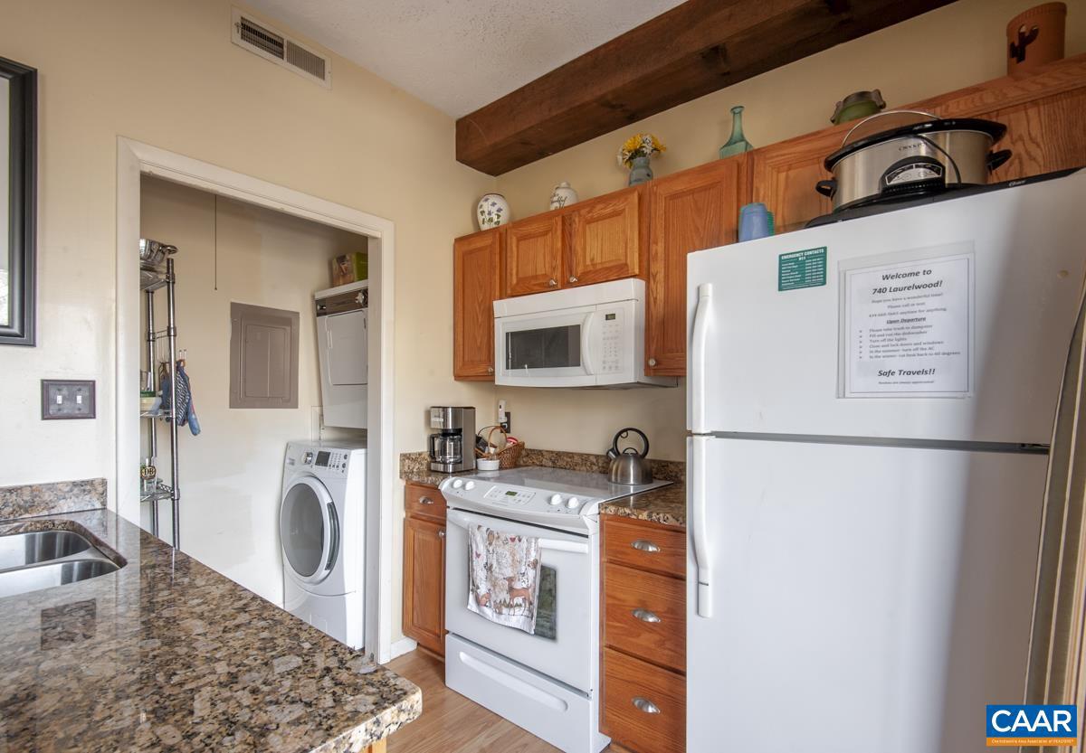 WINTERGREEN RESORT - Residential