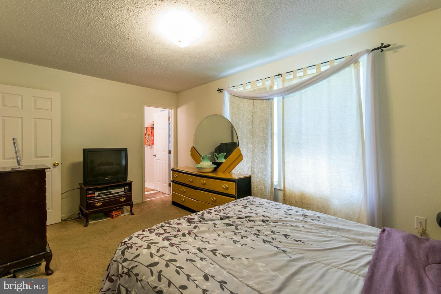 BRIAR RUN - Residential