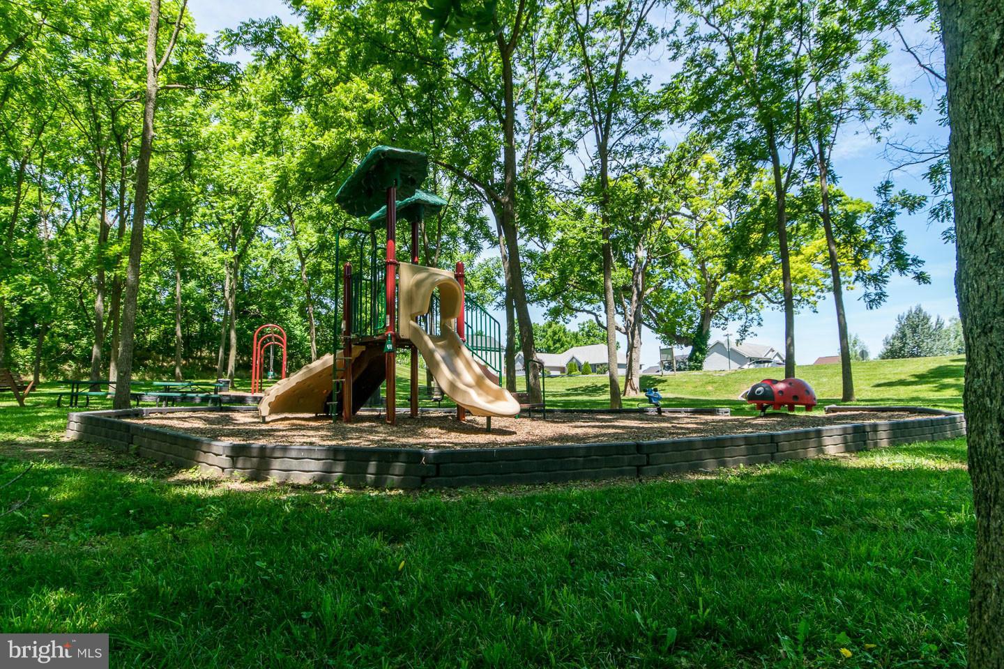 BRIAR RUN - Residential