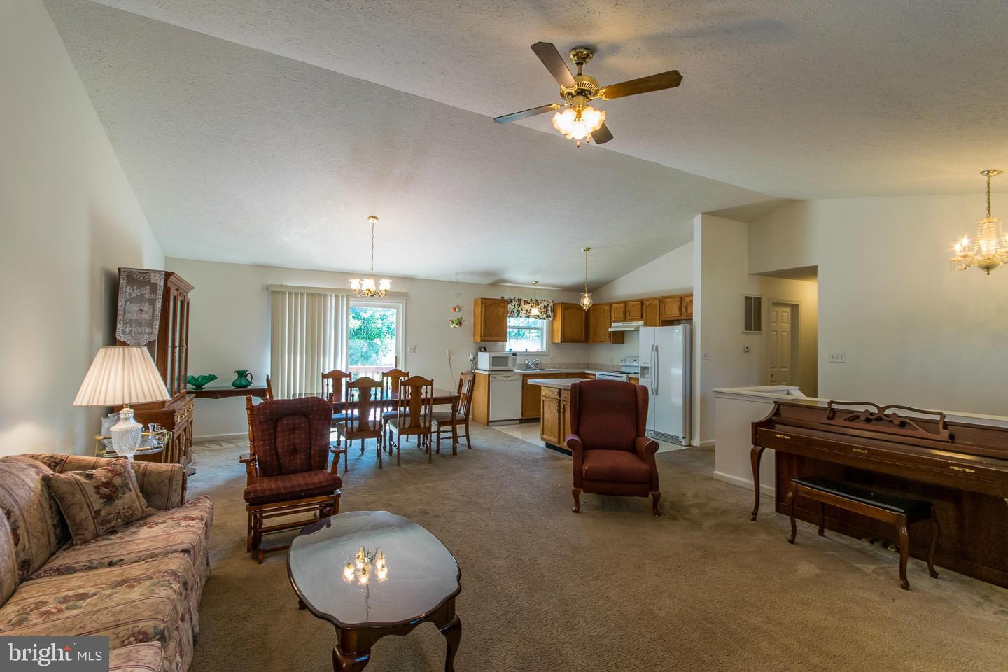 BRIAR RUN - Residential