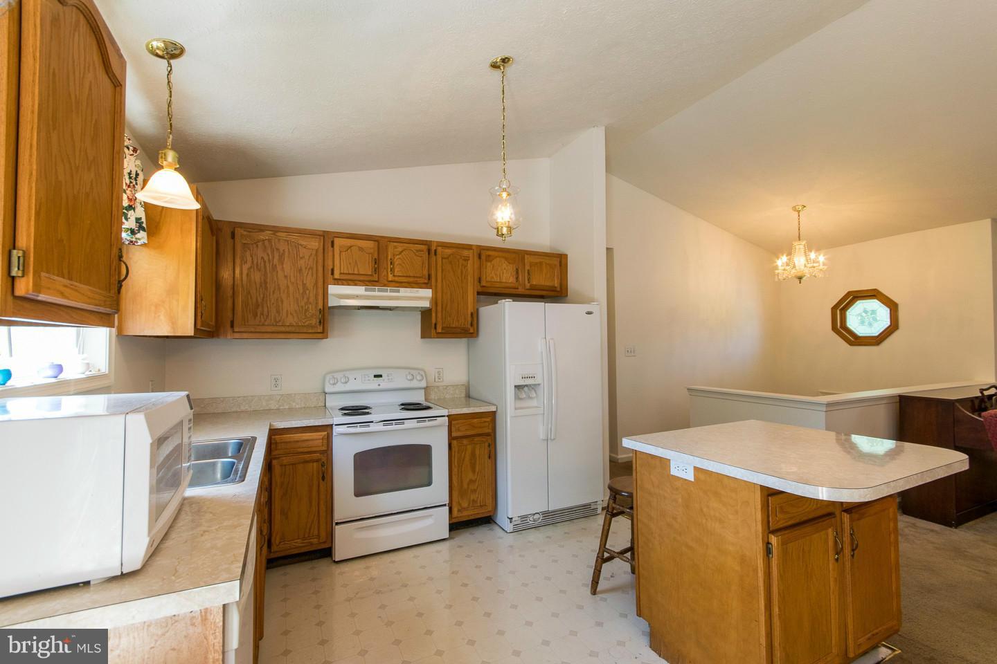 BRIAR RUN - Residential