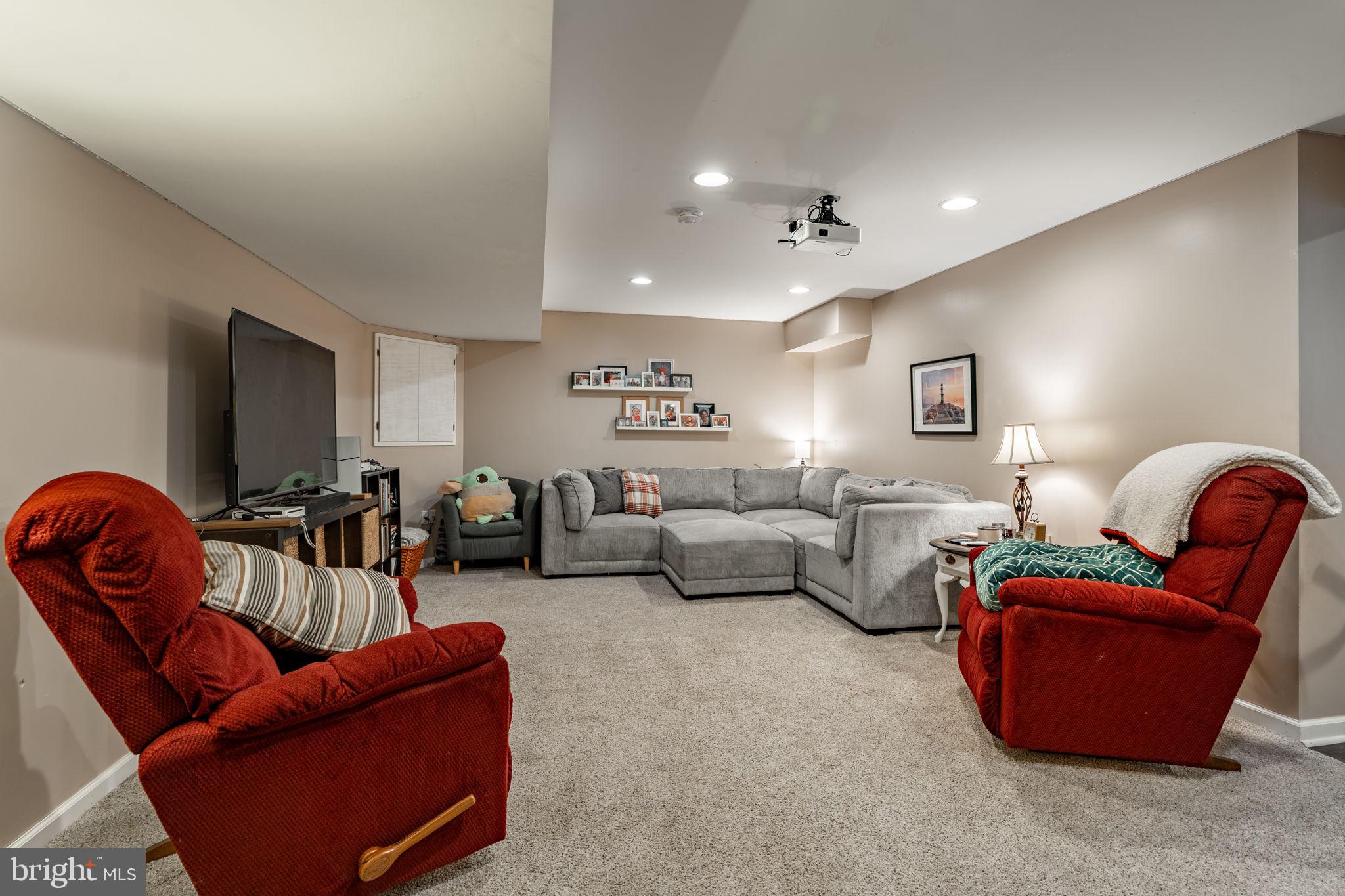 CHARITY GARDENS - Residential