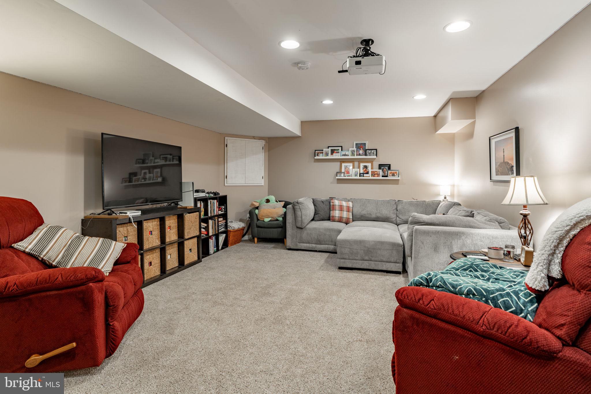 CHARITY GARDENS - Residential