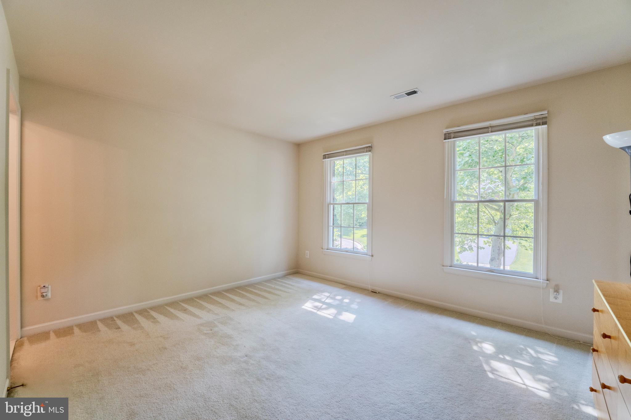 CRIPPENS CORNER - Residential