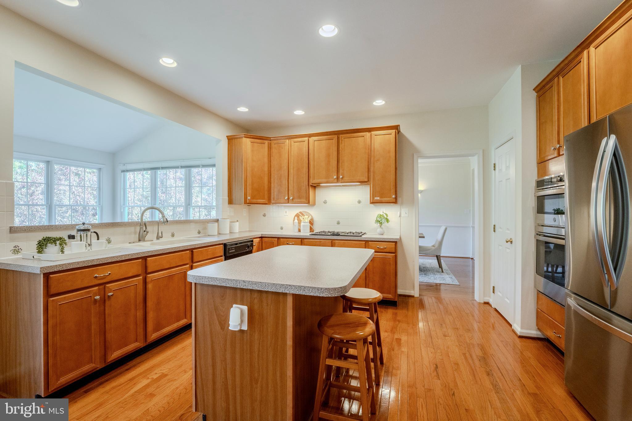 CRIPPENS CORNER - Residential