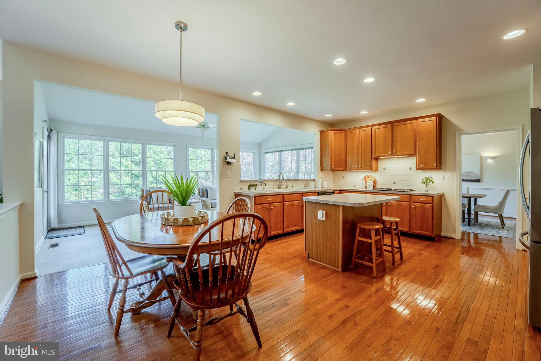 CRIPPENS CORNER - Residential