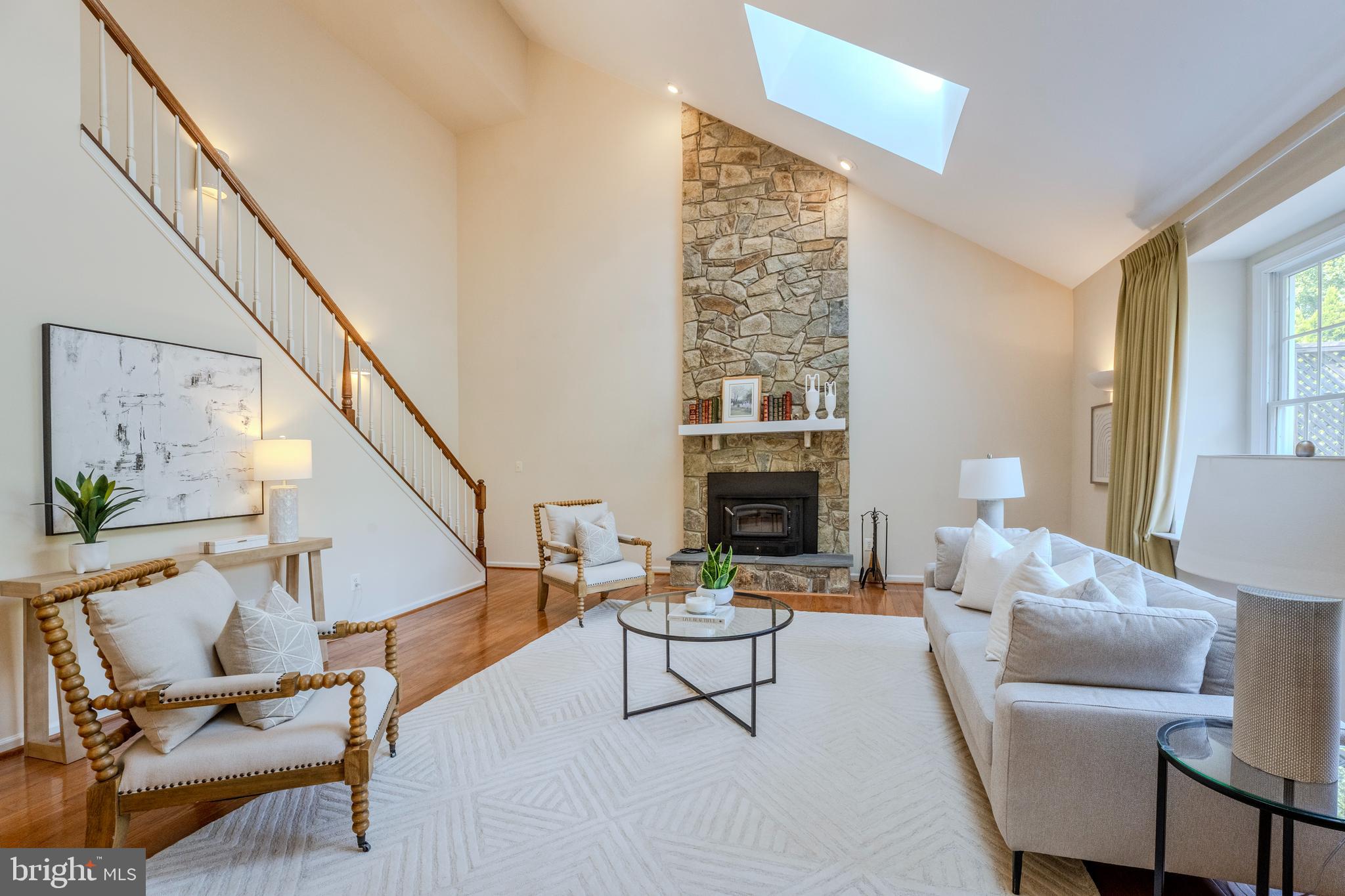 CRIPPENS CORNER - Residential