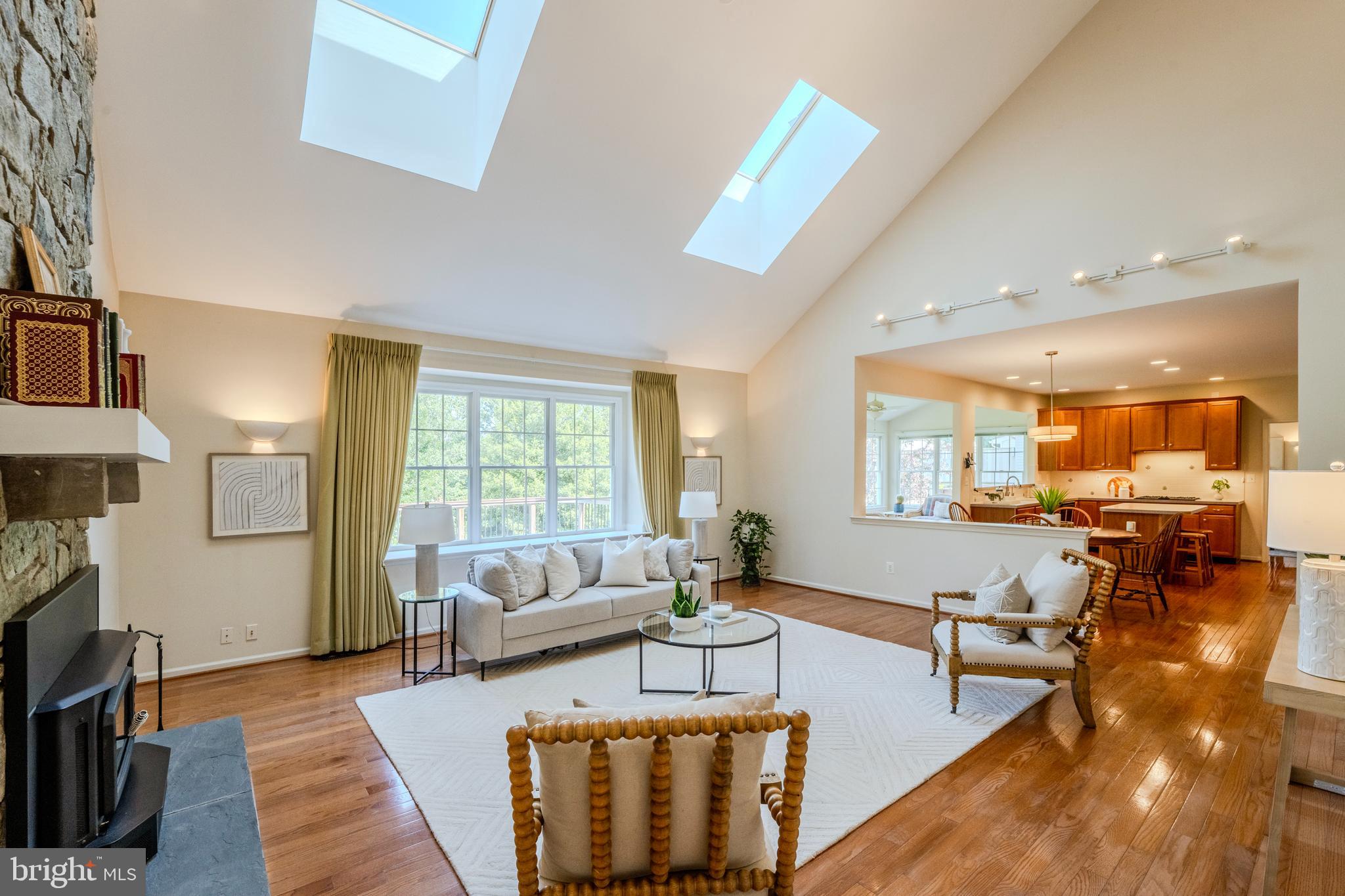 CRIPPENS CORNER - Residential