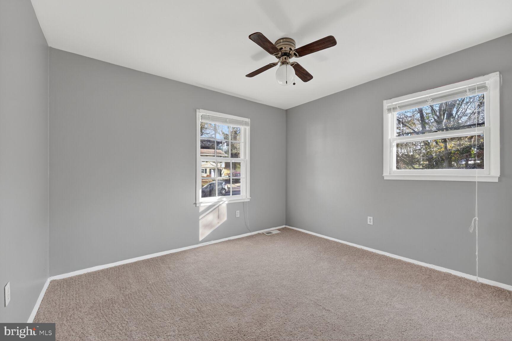 STRAWBERRY HILL EST SUB - Residential