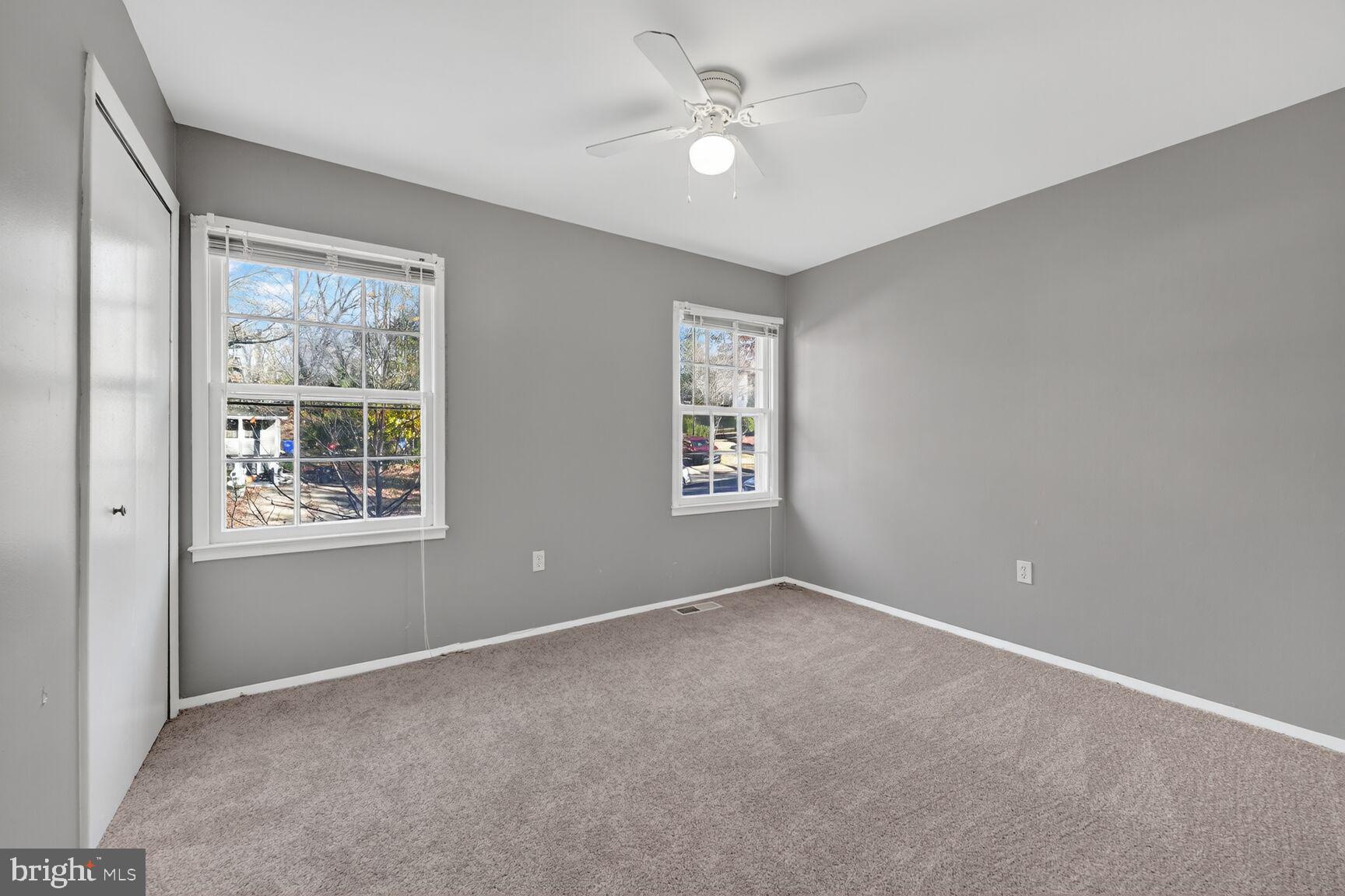 STRAWBERRY HILL EST SUB - Residential