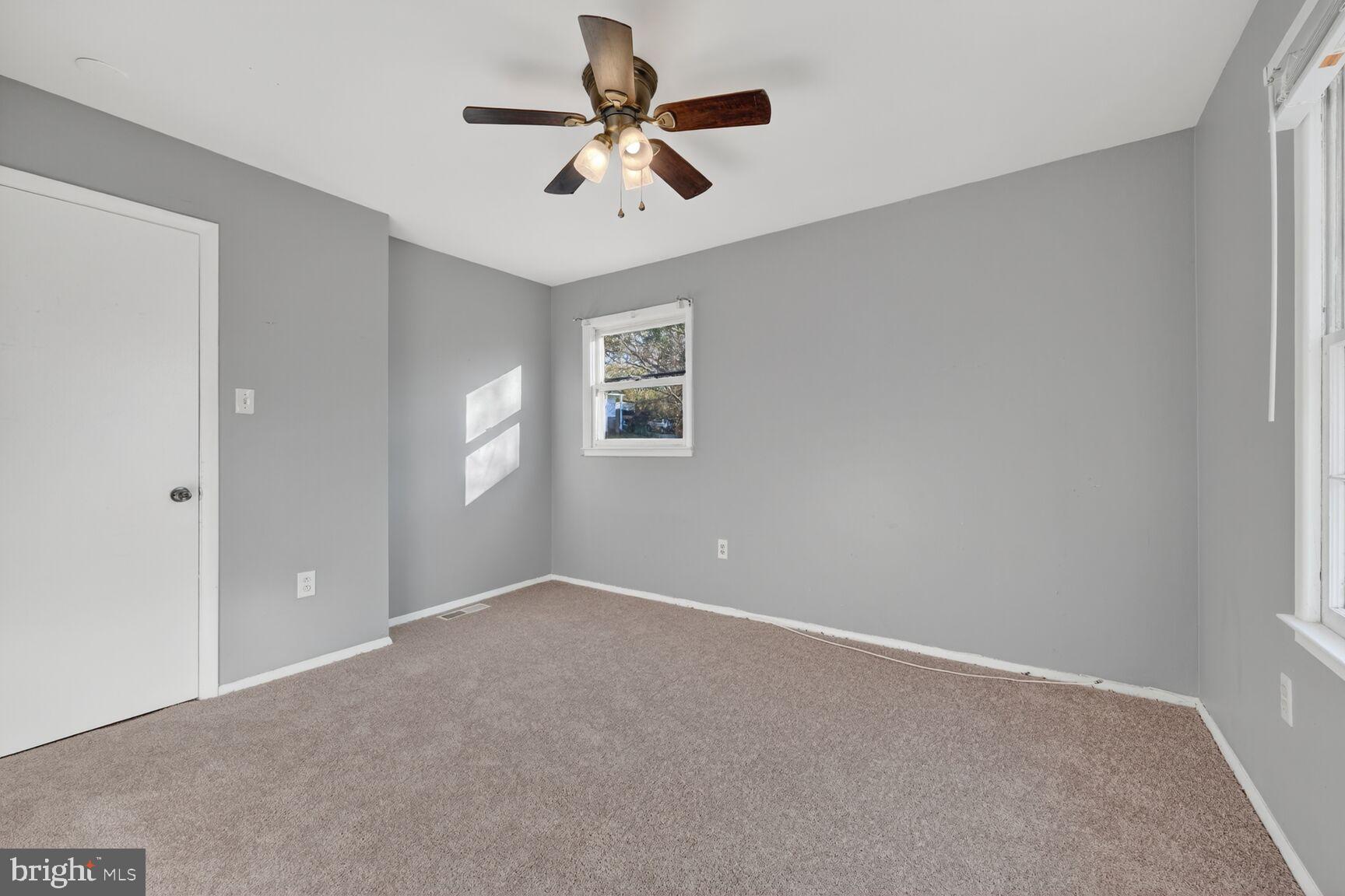 STRAWBERRY HILL EST SUB - Residential