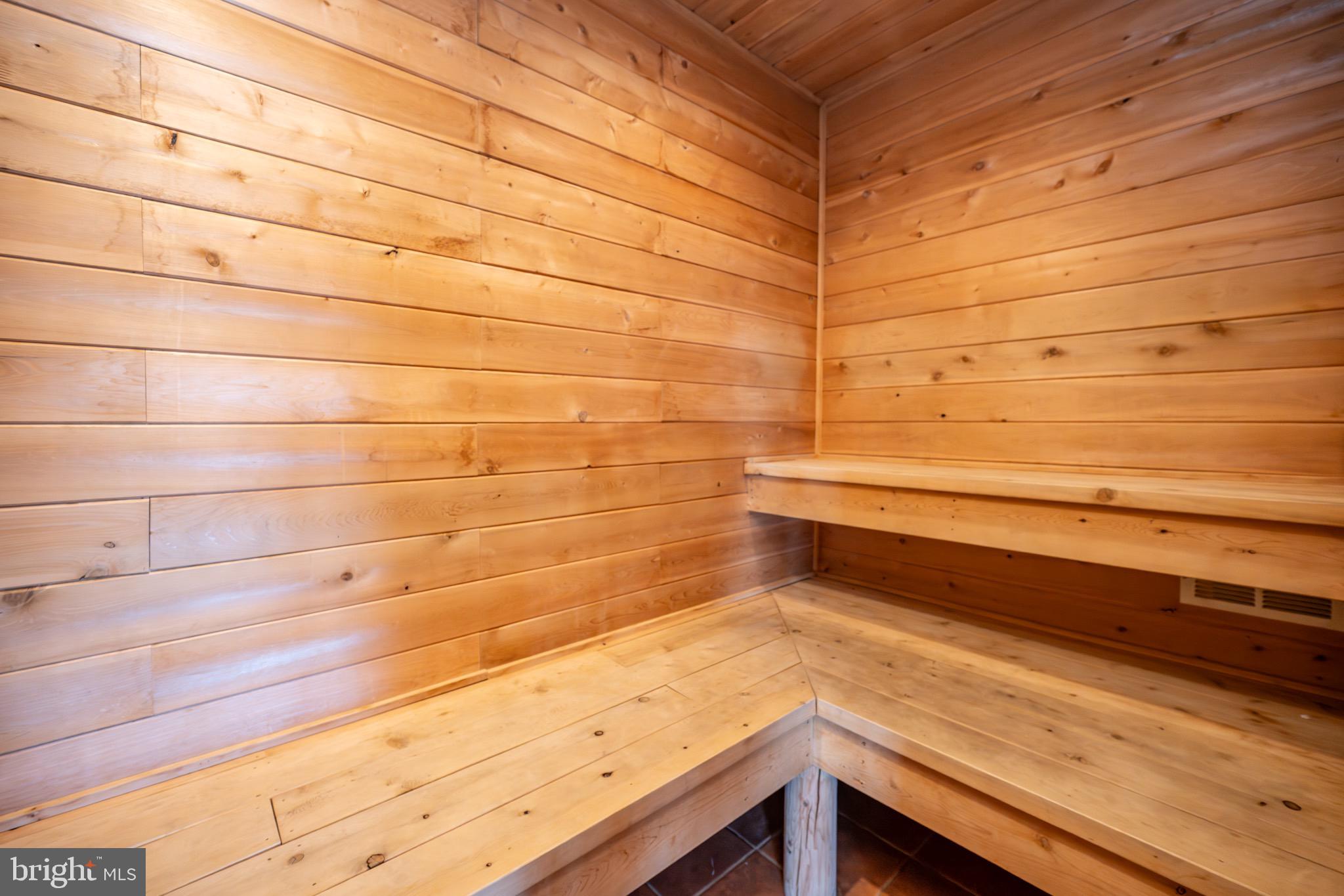 VISTAS OF WATERFRONT GREENS - Residential