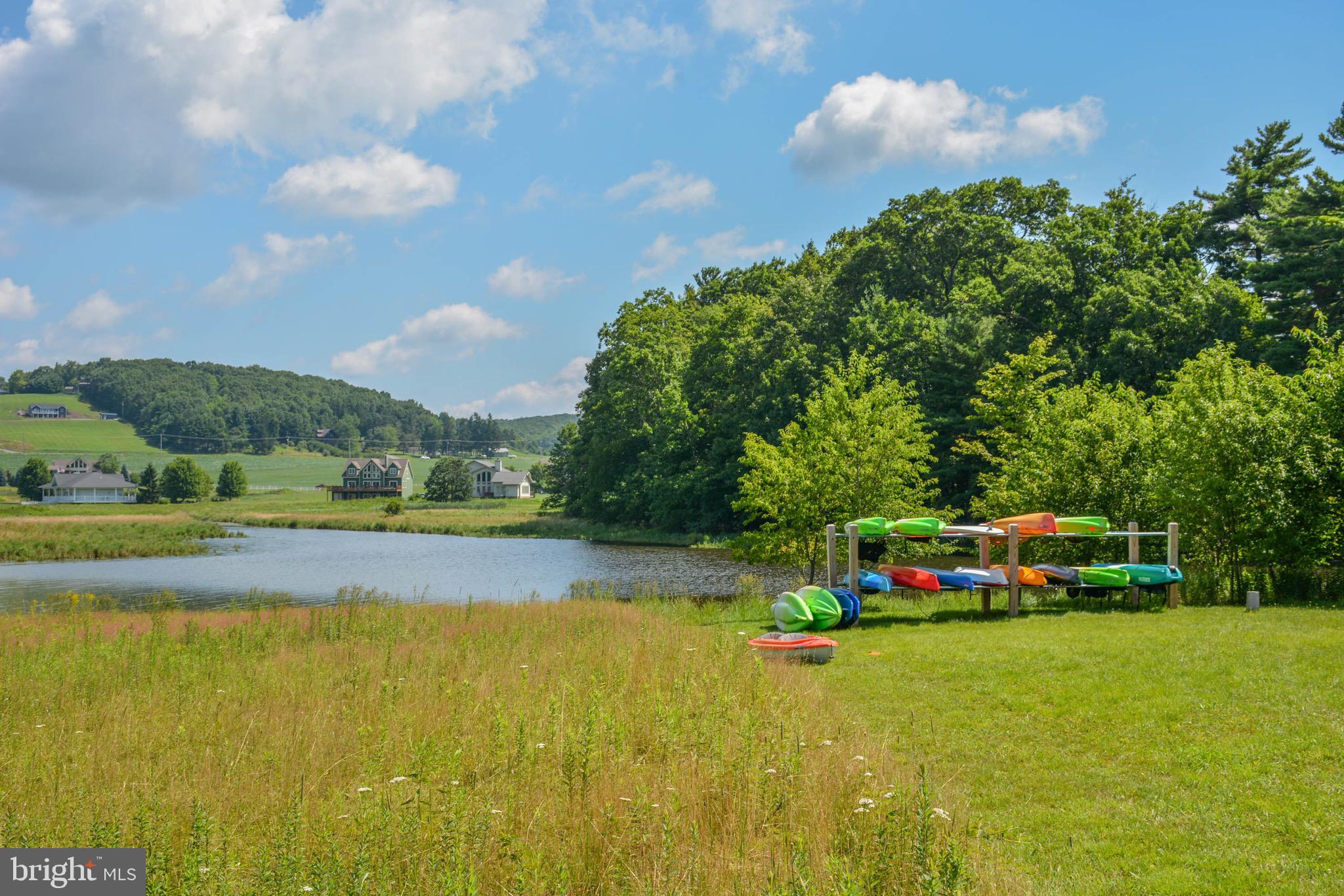 VISTAS OF WATERFRONT GREENS - Residential