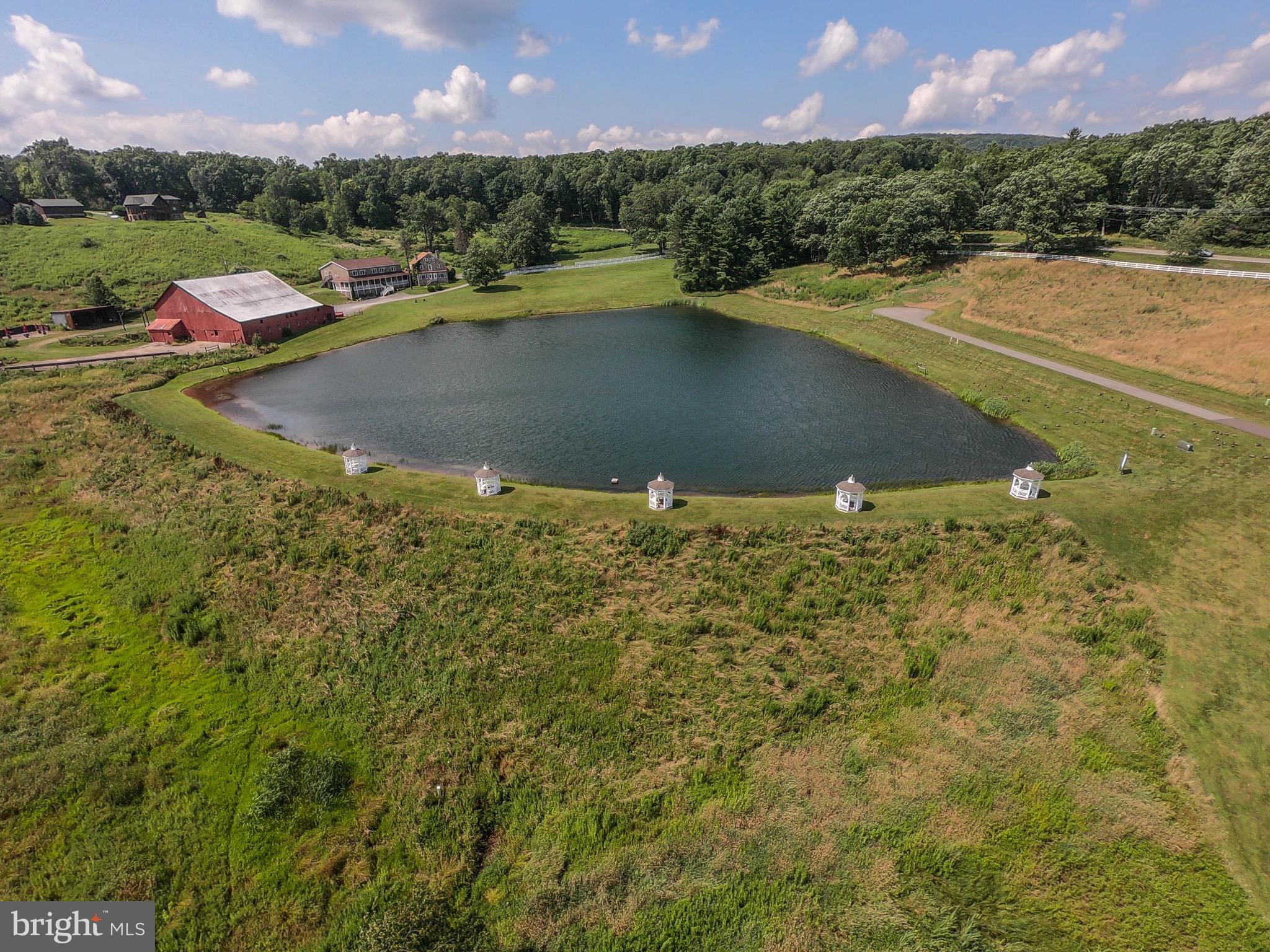 VISTAS OF WATERFRONT GREENS - Residential