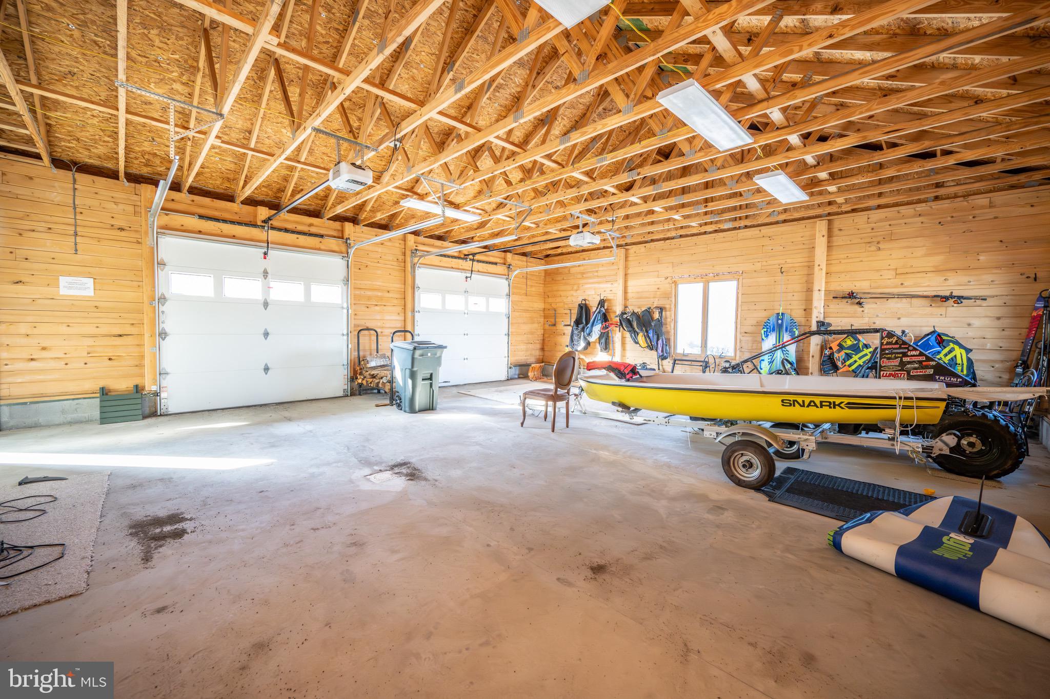 VISTAS OF WATERFRONT GREENS - Residential