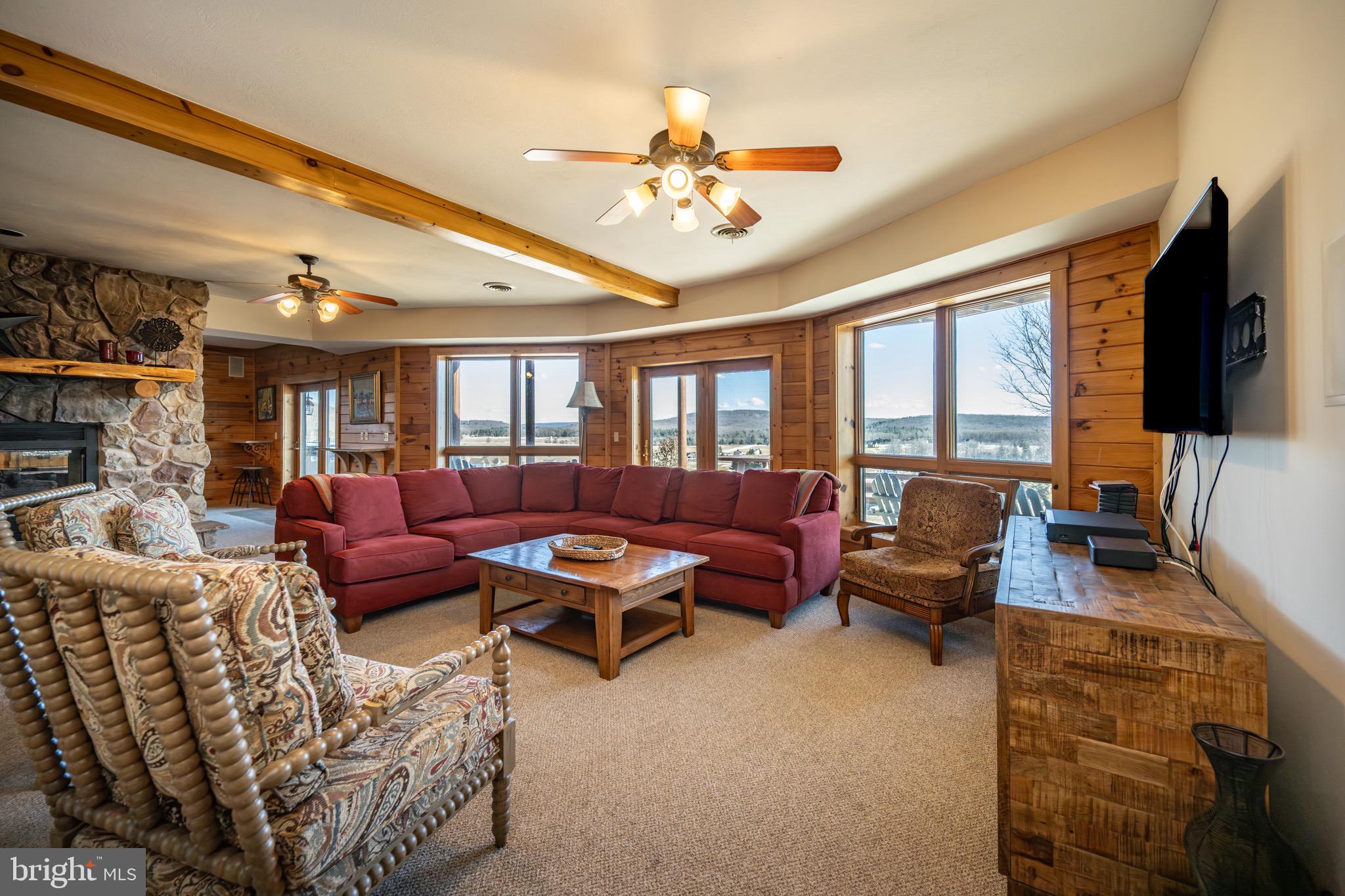 VISTAS OF WATERFRONT GREENS - Residential