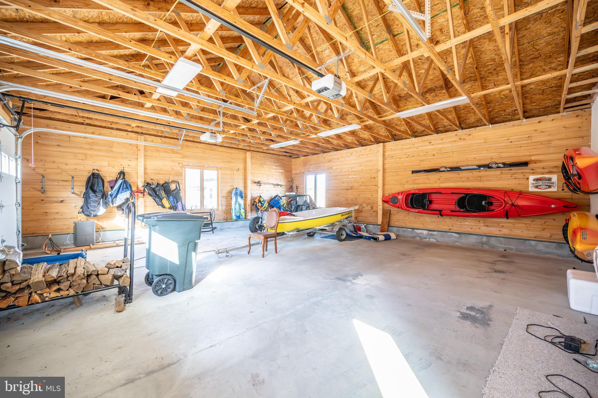 VISTAS OF WATERFRONT GREENS - Residential