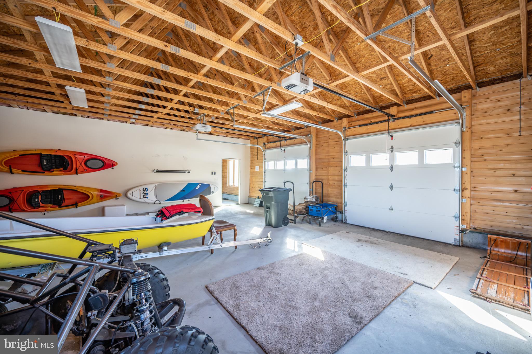 VISTAS OF WATERFRONT GREENS - Residential