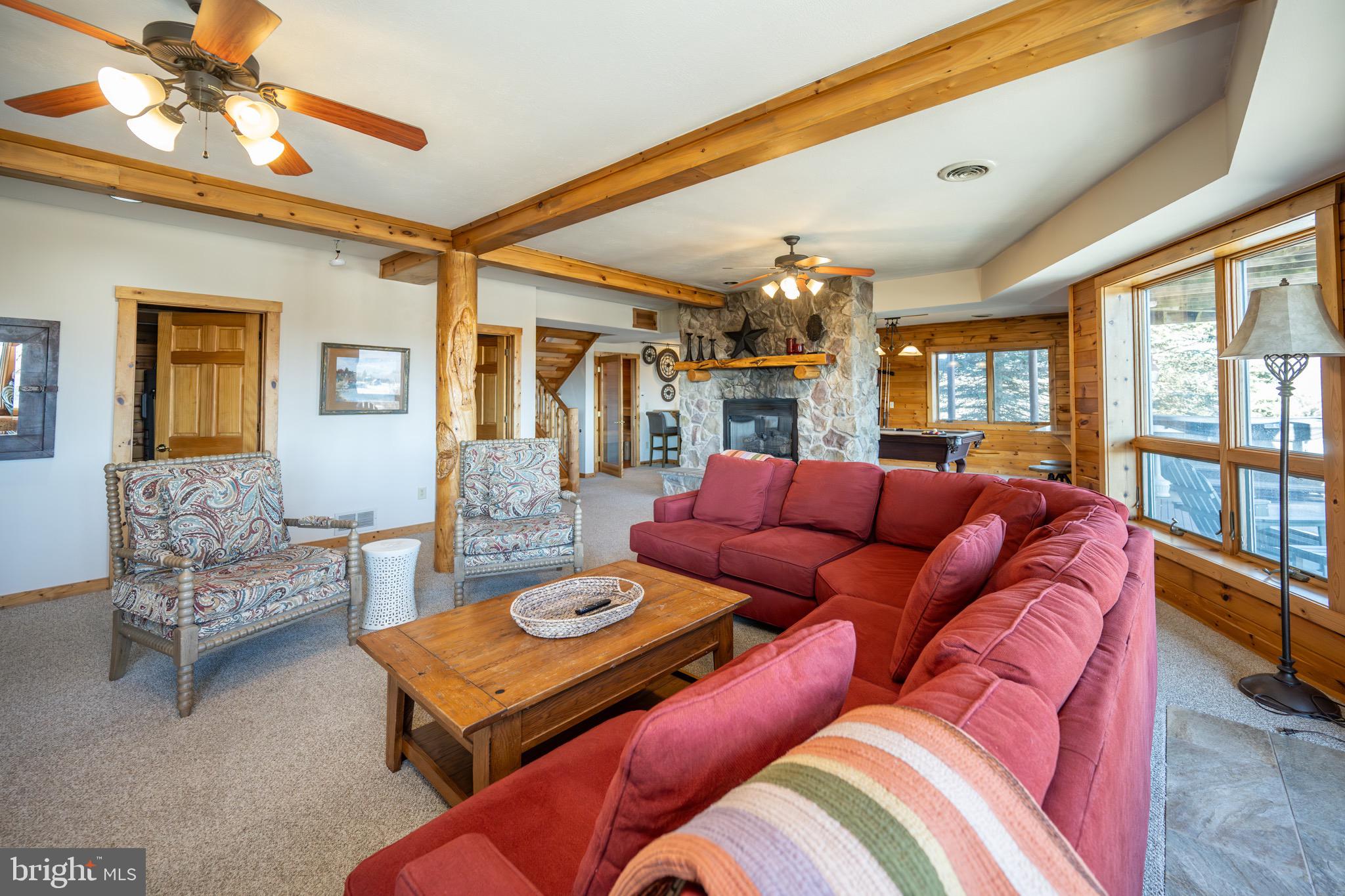 VISTAS OF WATERFRONT GREENS - Residential