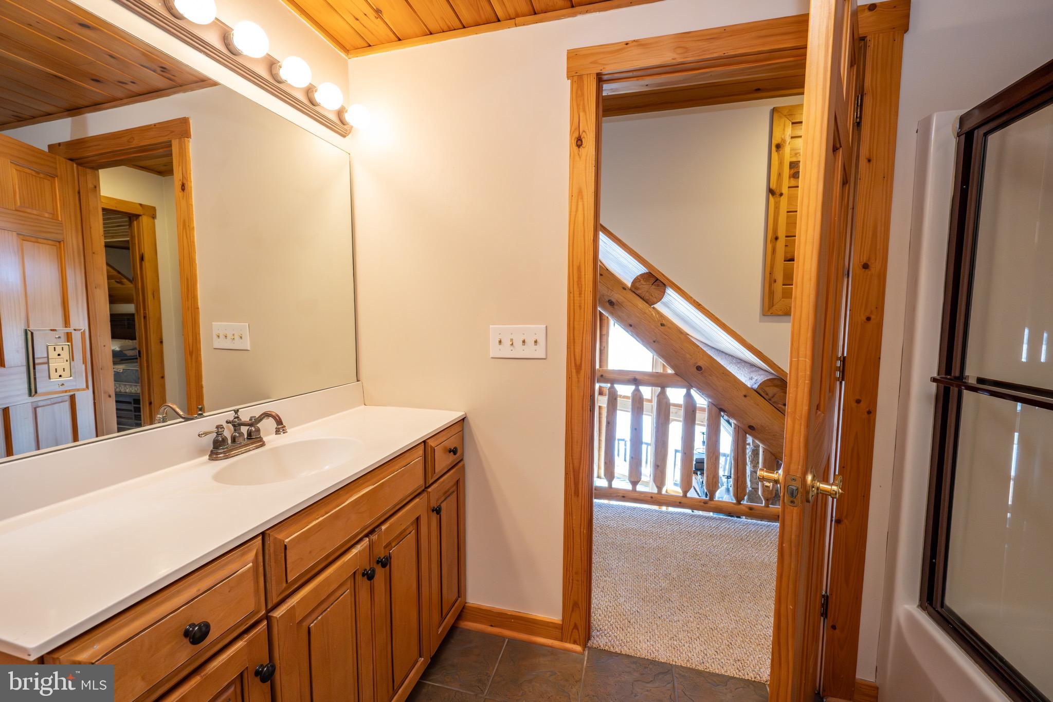 VISTAS OF WATERFRONT GREENS - Residential