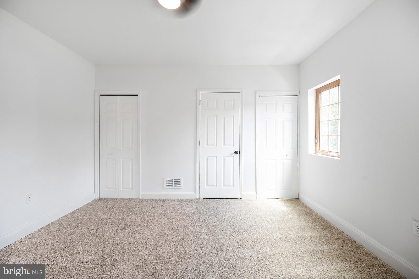 KENSINGTON - Residential