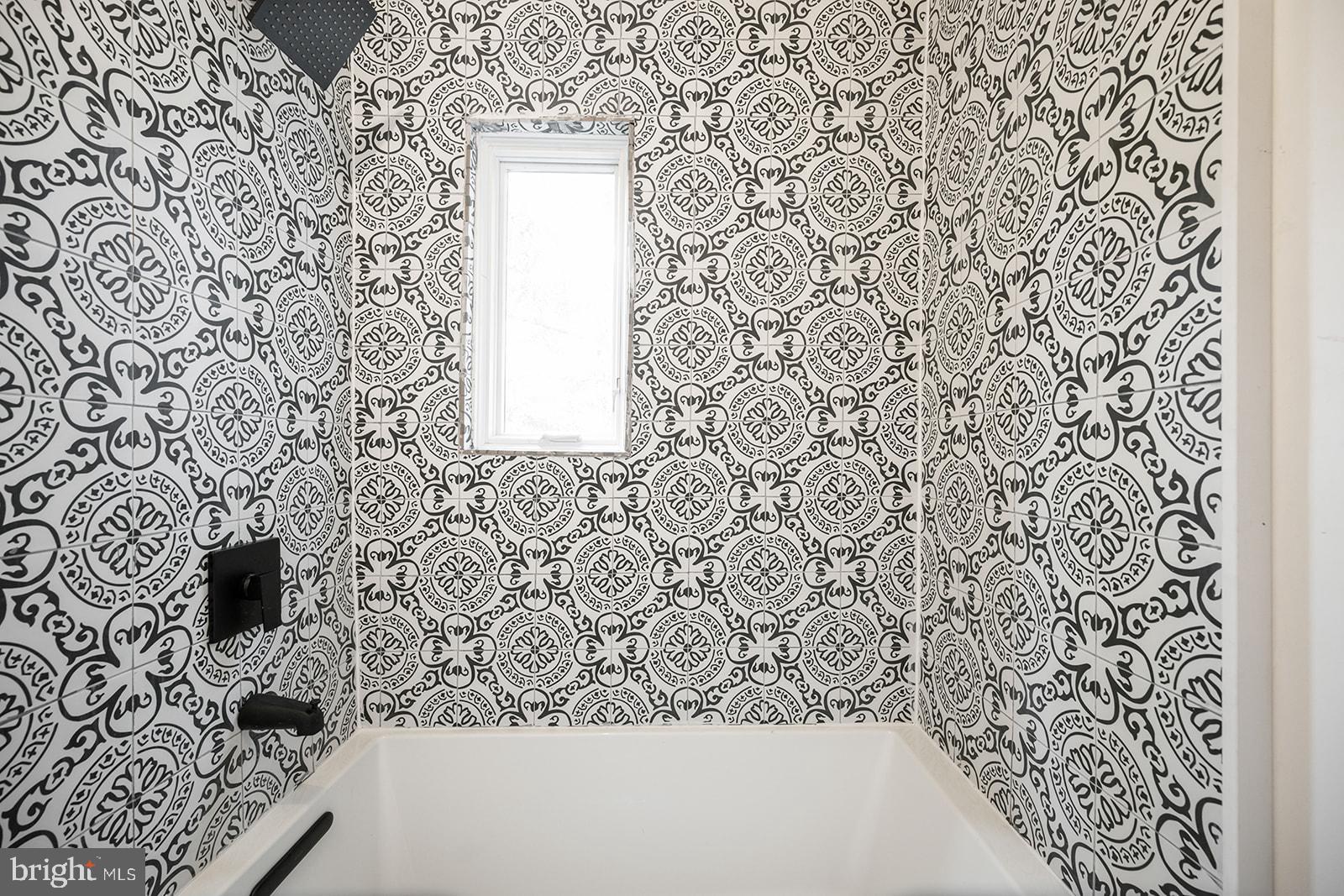 KENSINGTON - Residential