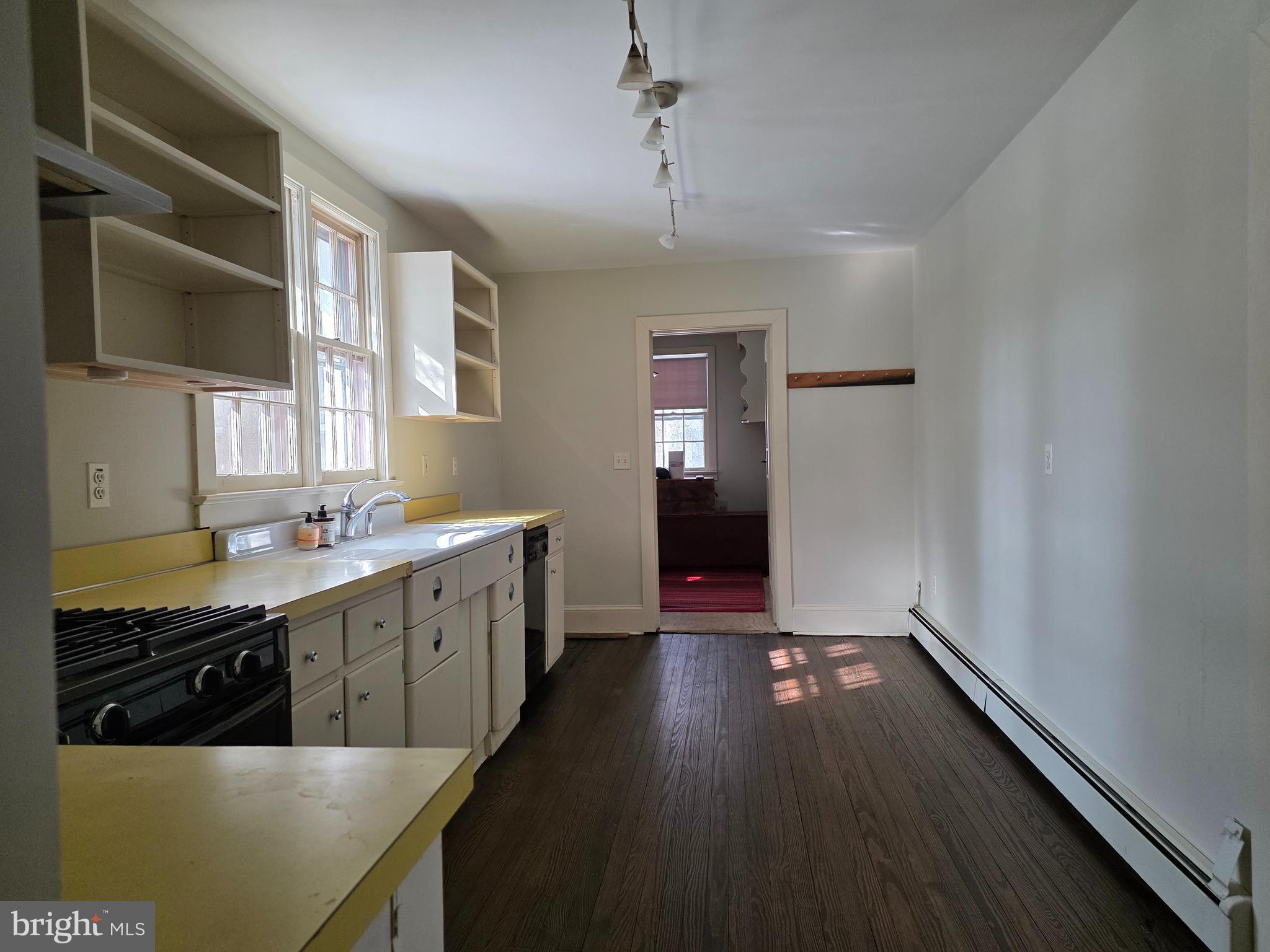 370 EGGERTS CROSSING ROAD