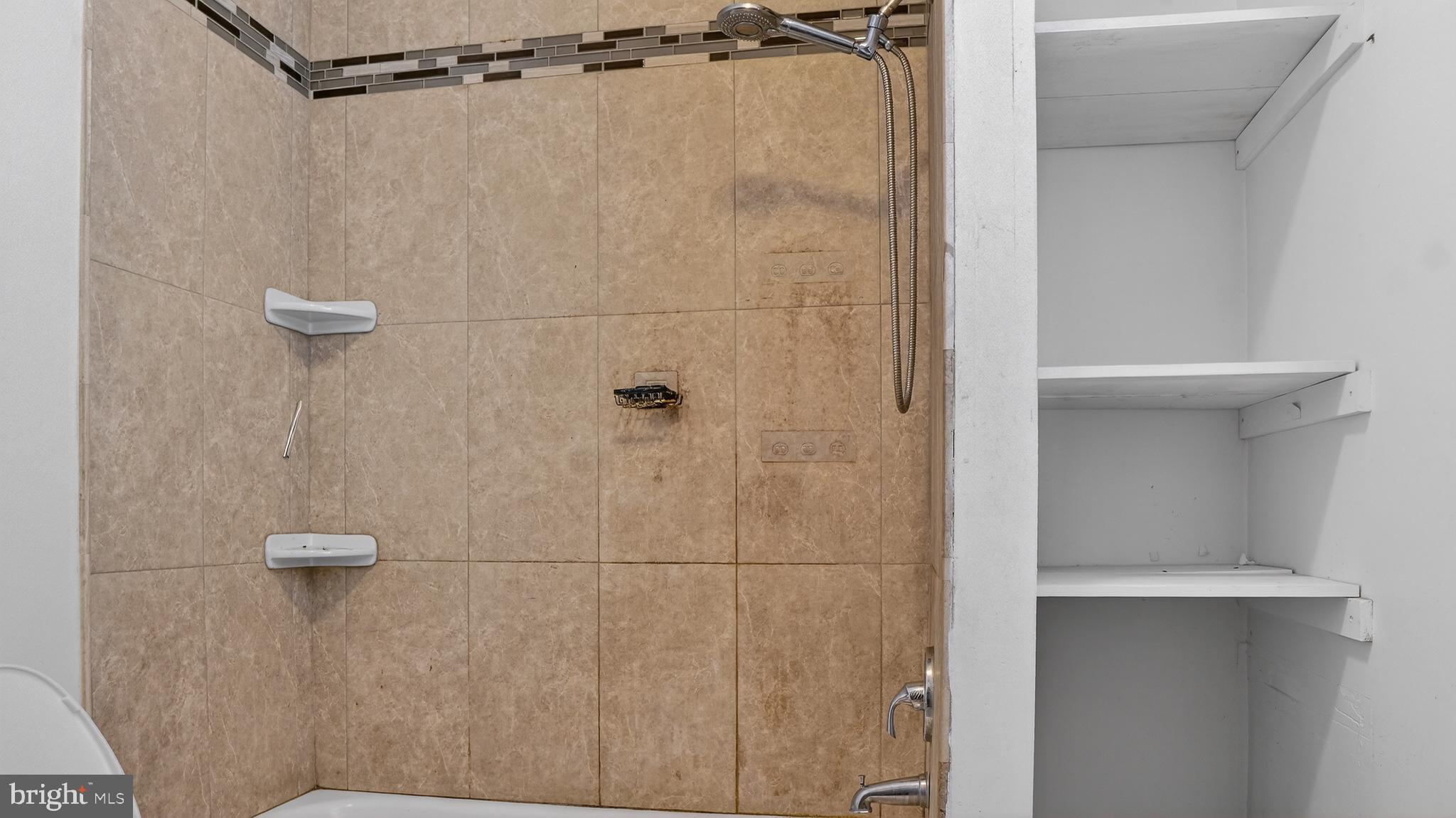 TEMPLE UNIVERSITY - Residential