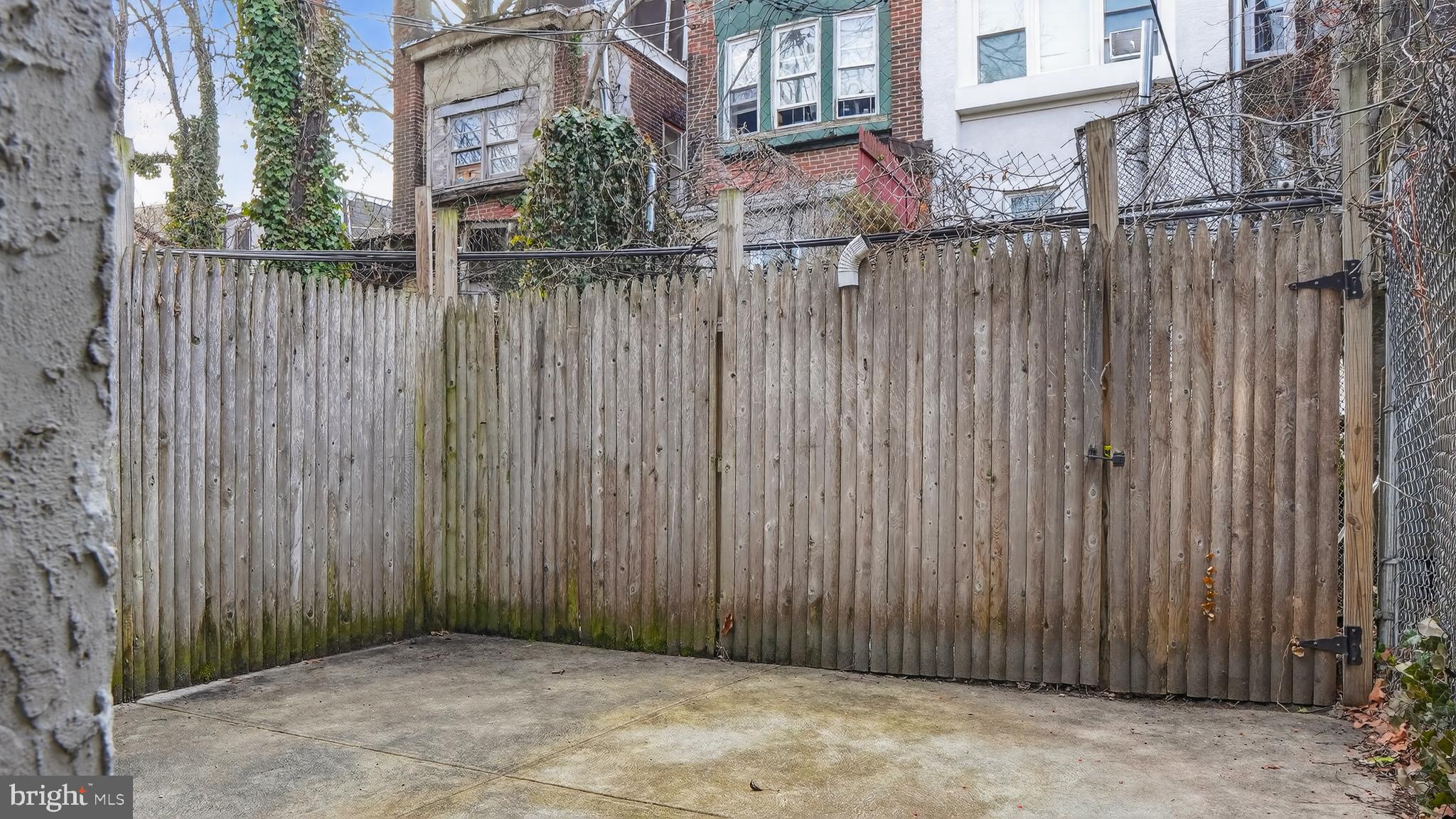 TEMPLE UNIVERSITY - Residential