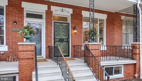 Townhouse For Sale - 3622 N Gratz Street<br/> PHILADELPHIA, PA 19140