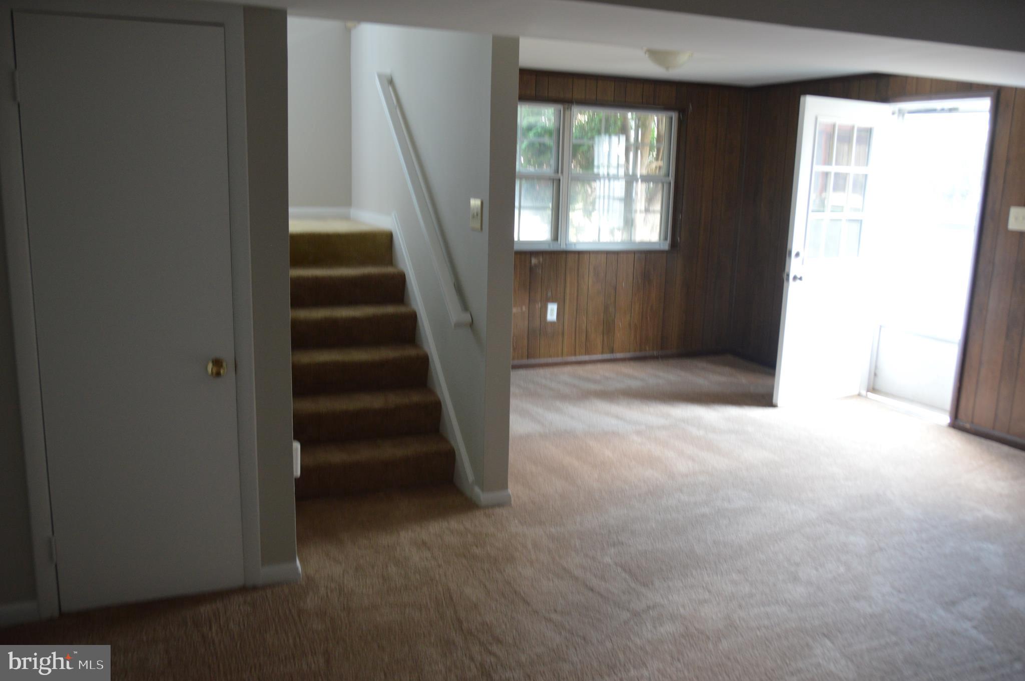 WOODBRIDGE - Residential