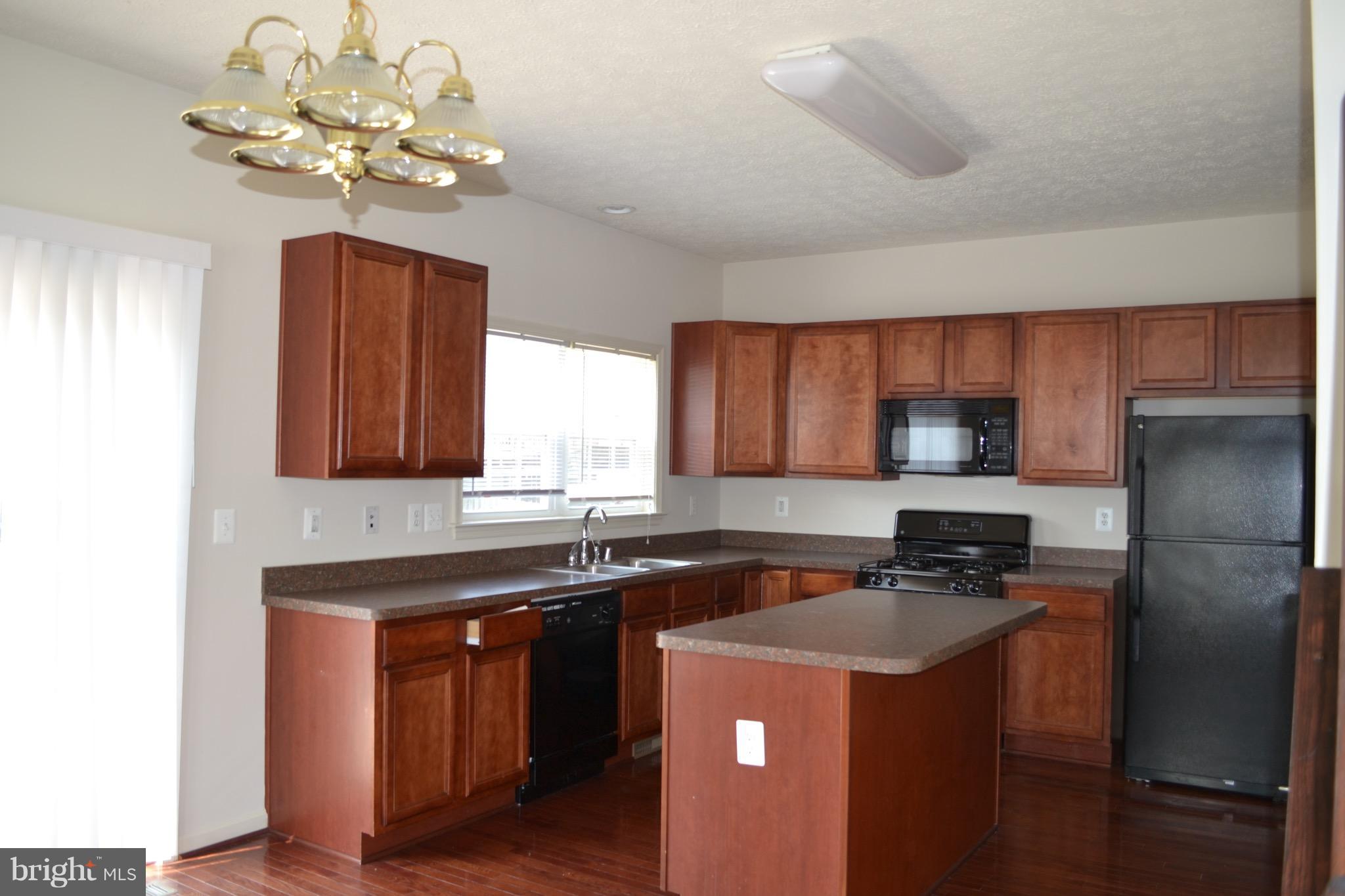 PORT AQUIA - Residential Lease