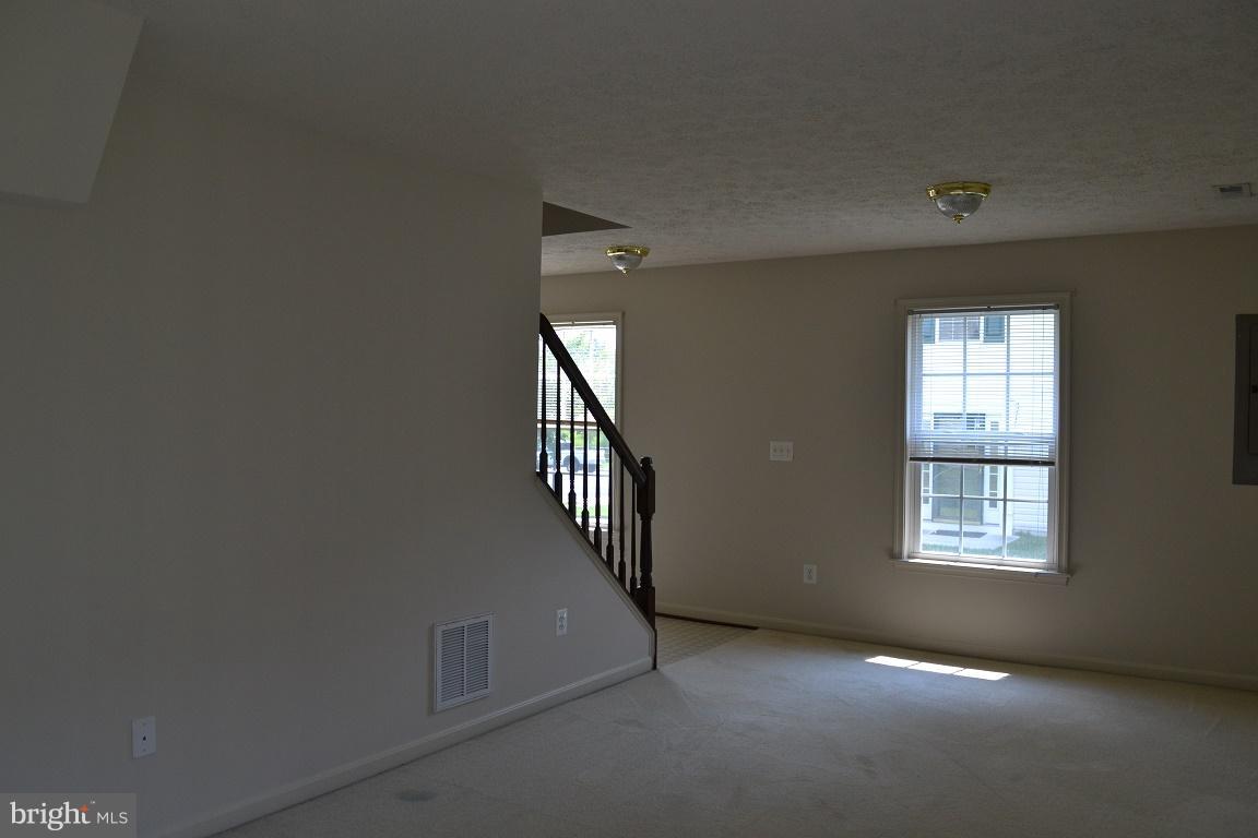 PORT AQUIA - Residential Lease