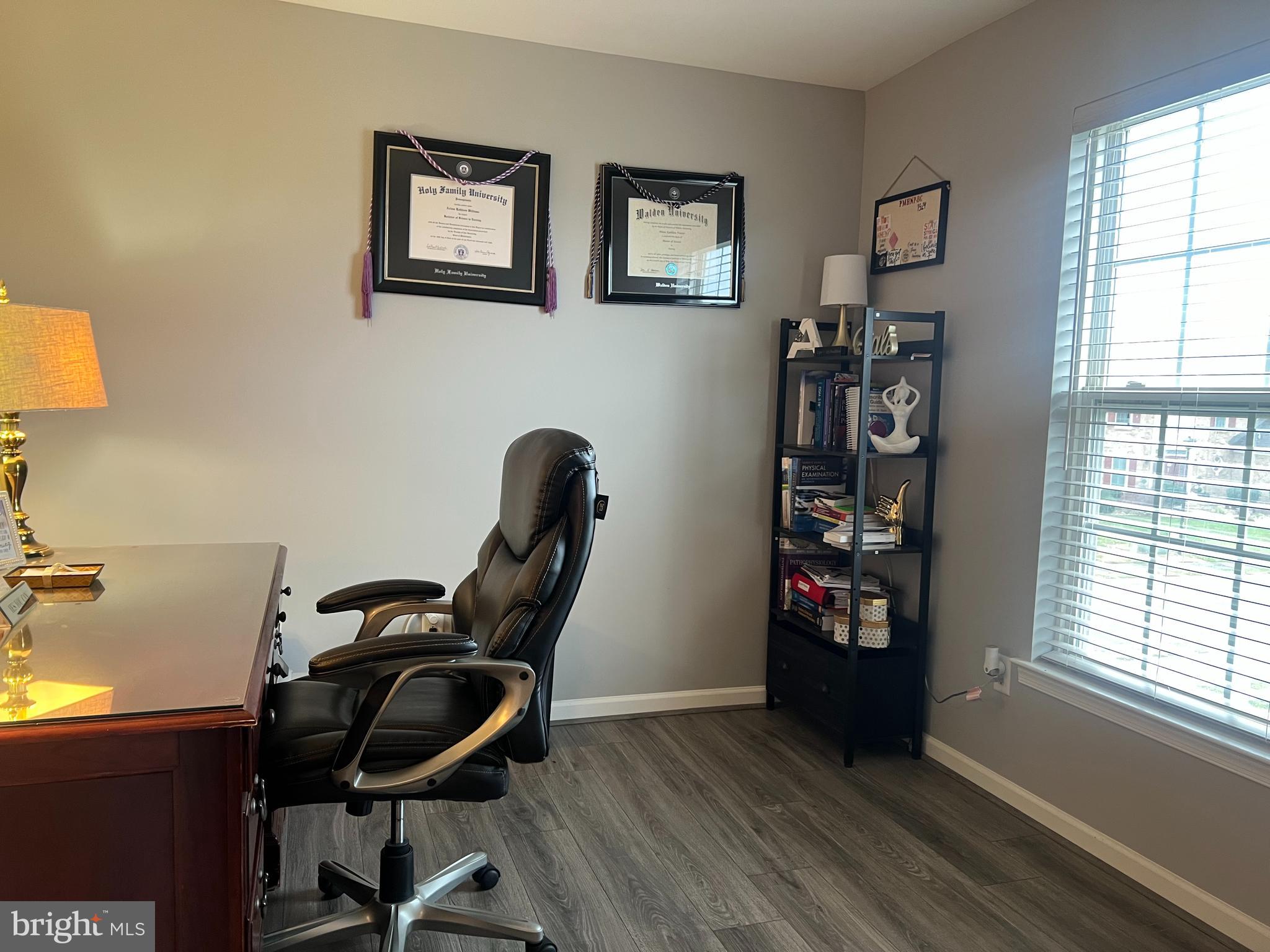 TWIN WILLOWS - Residential