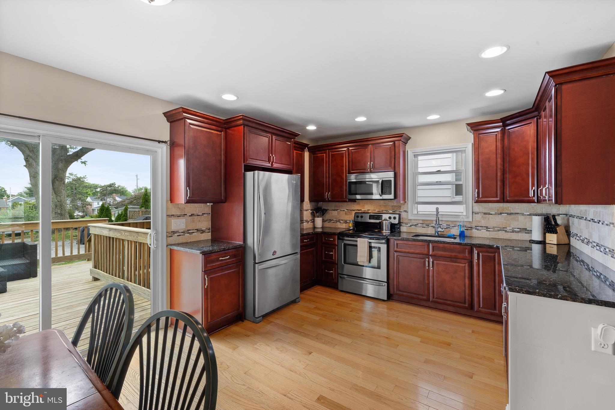 MANOA - Residential