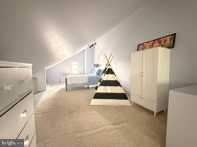 MANOA - Residential
