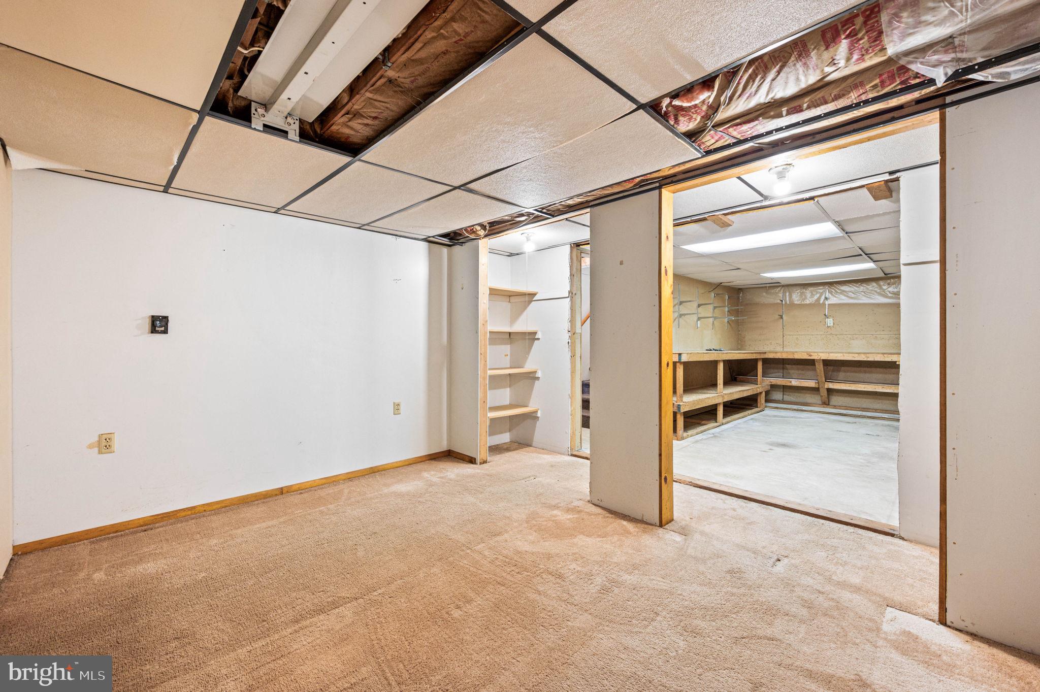 HONEY BROOK MANOR - Residential