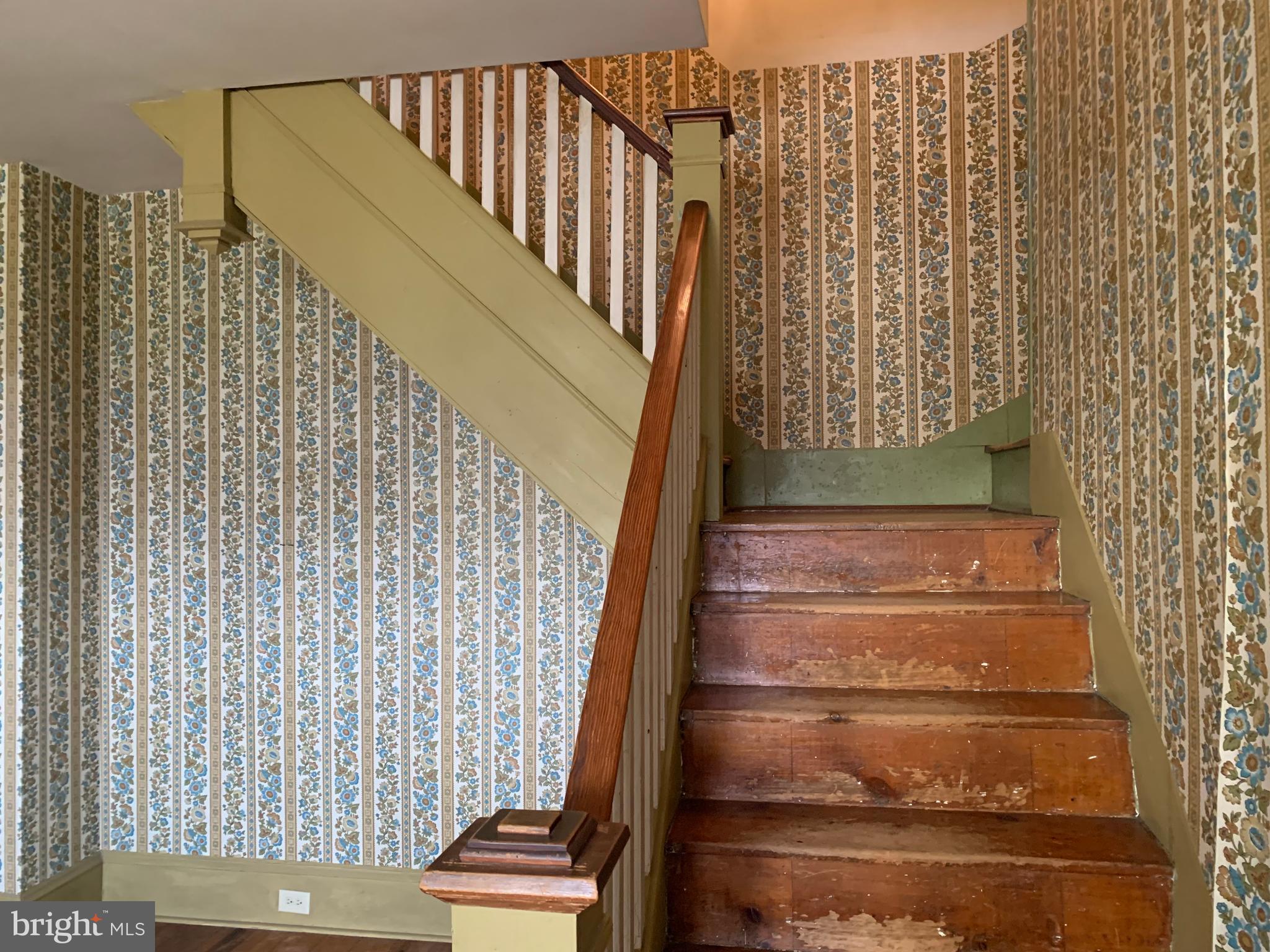 NEWVILLE BOROUGH - Residential