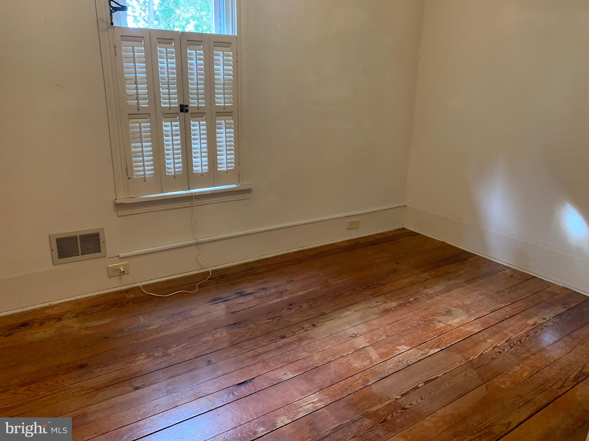 NEWVILLE BOROUGH - Residential