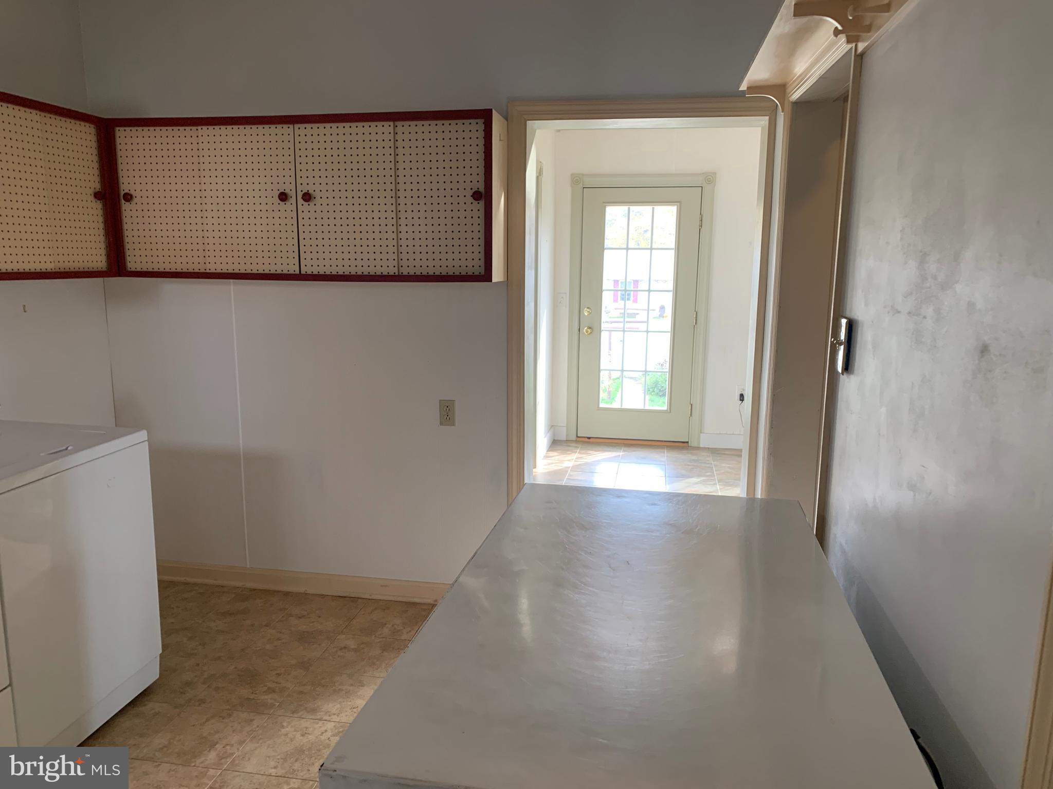 NEWVILLE BOROUGH - Residential