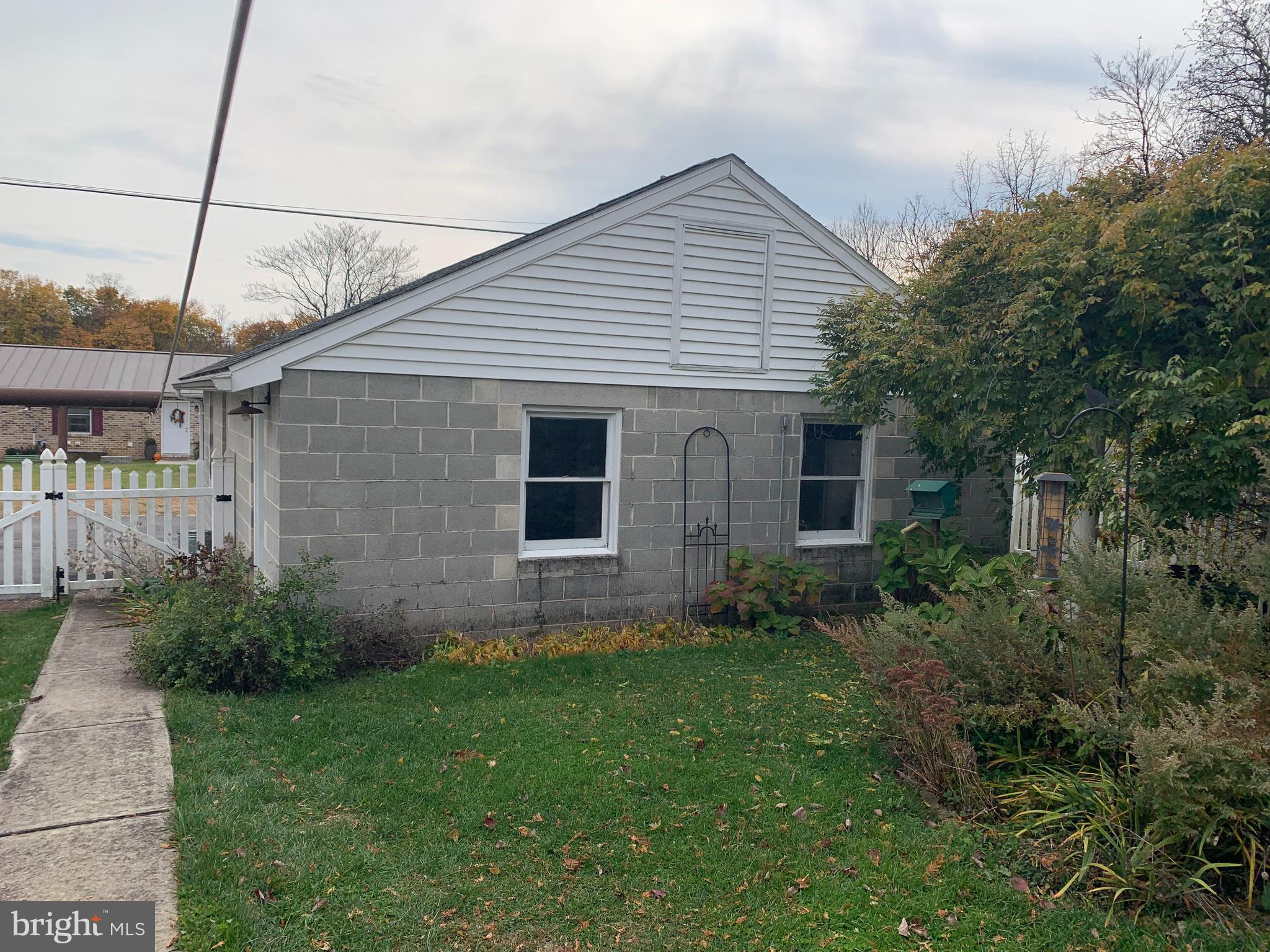 NEWVILLE BOROUGH - Residential