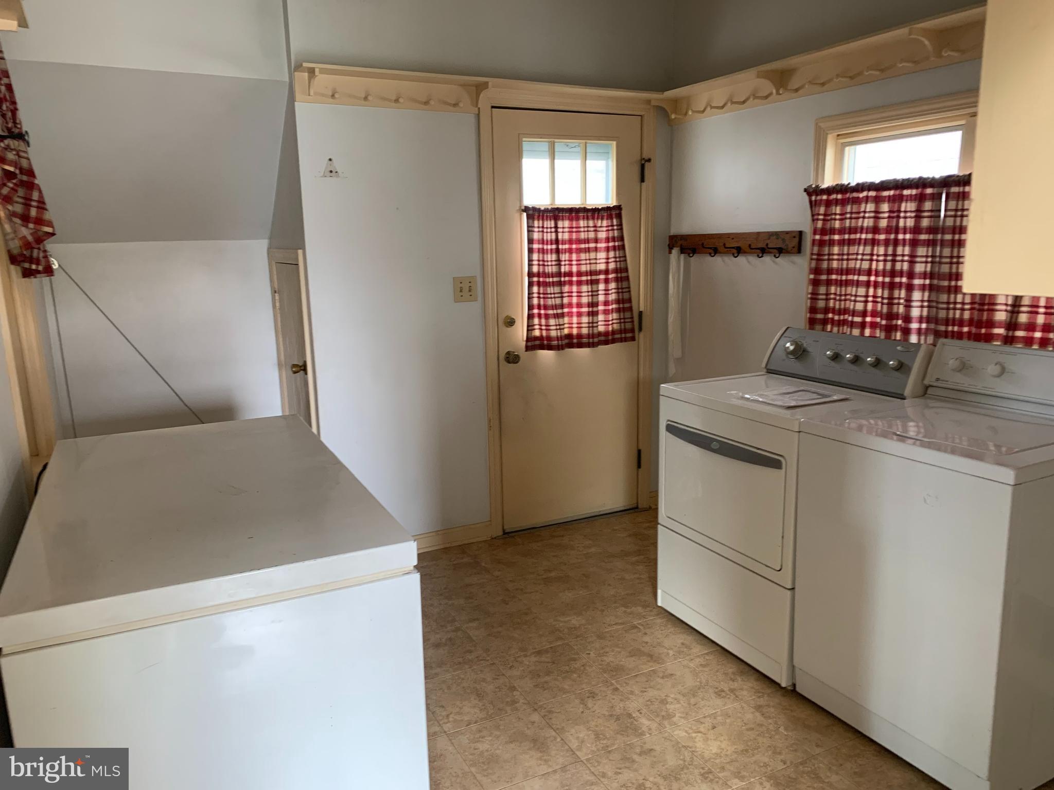 NEWVILLE BOROUGH - Residential